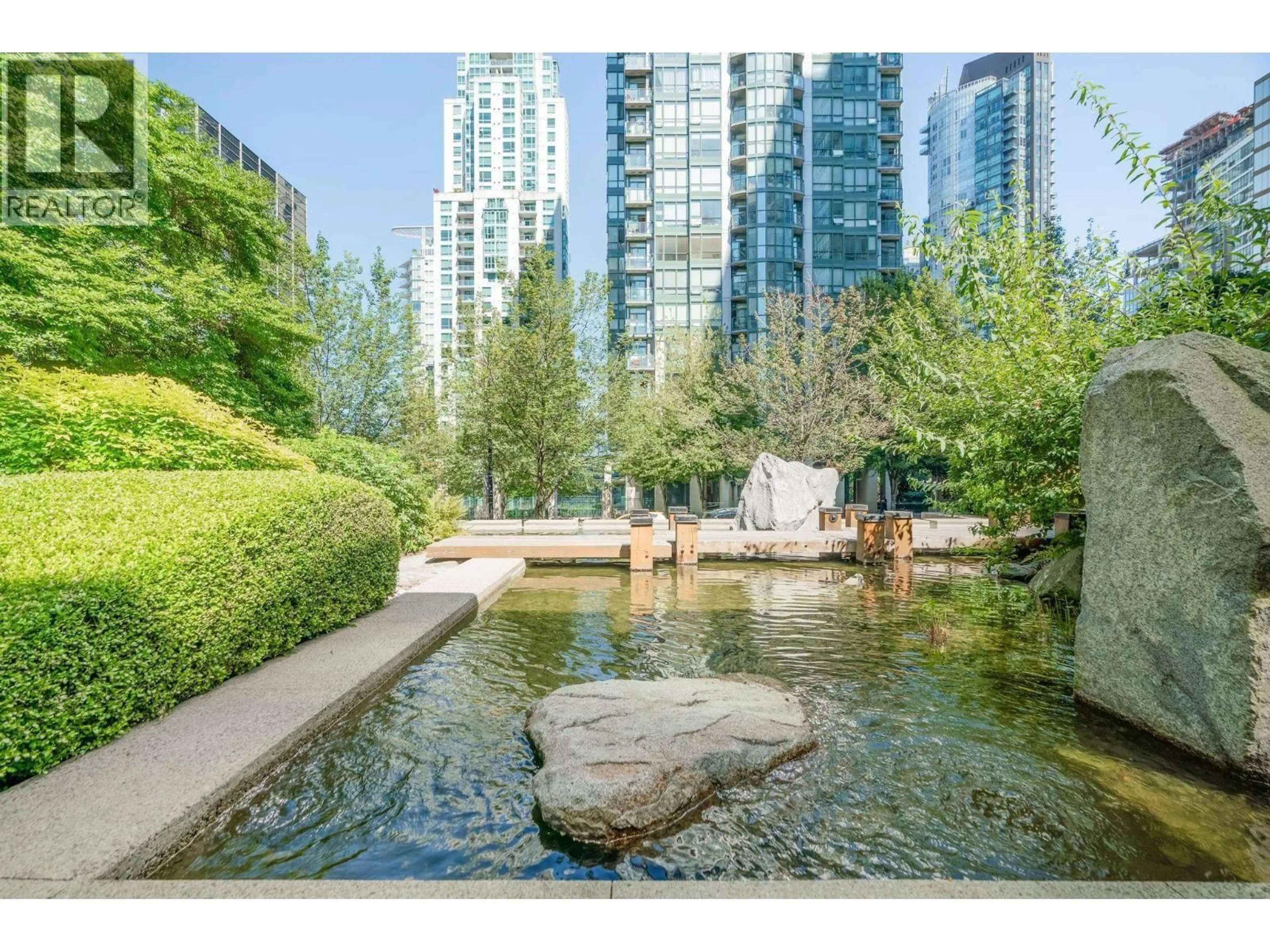 Patio, water/lake/river/ocean view for 1808 - 1200 GEORGIA STREET, Vancouver British Columbia V6E4R2