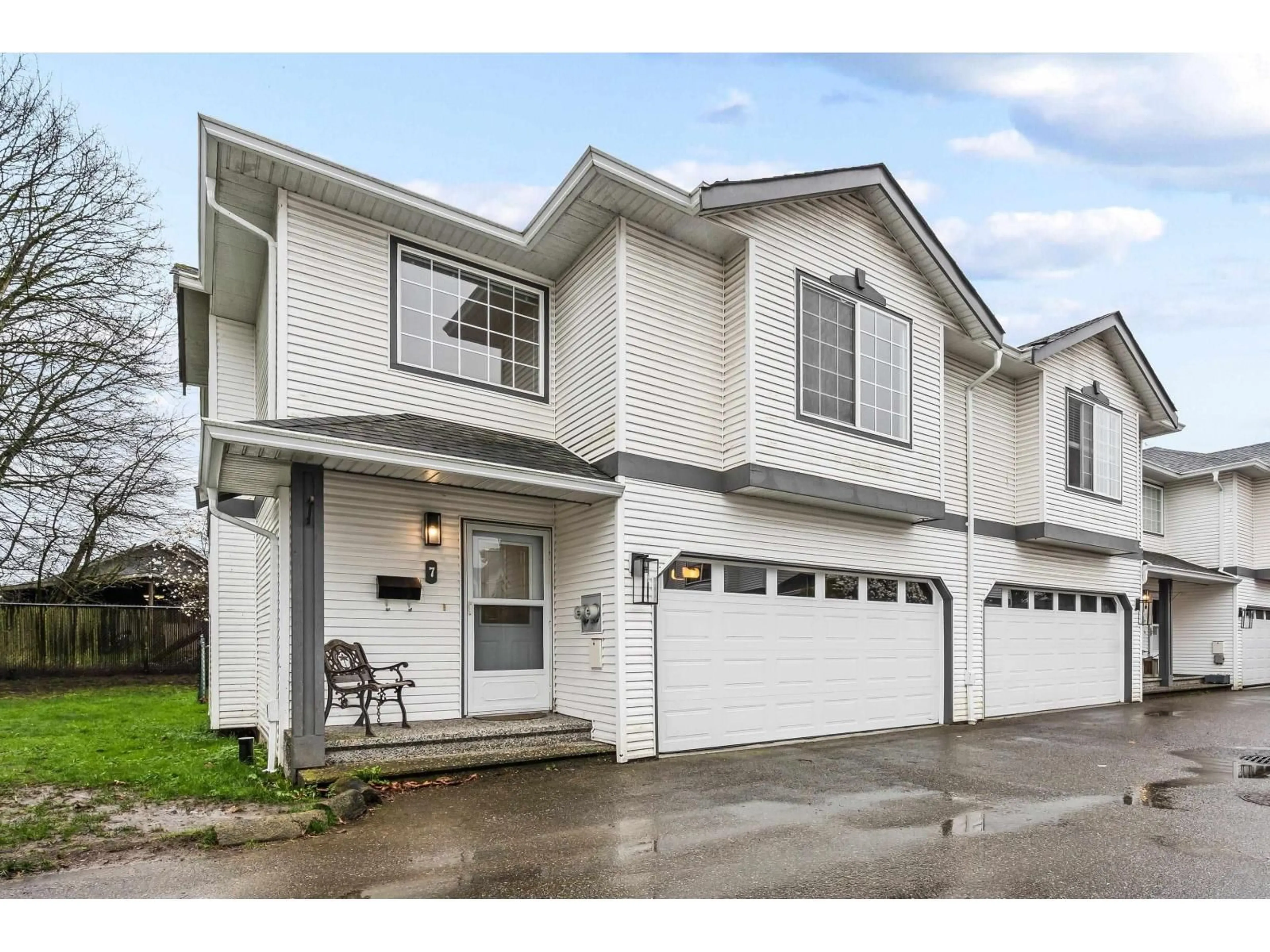 Home with vinyl exterior material, street for 7 - 45932 LEWIS AVENUE, Chilliwack British Columbia V2P3C2