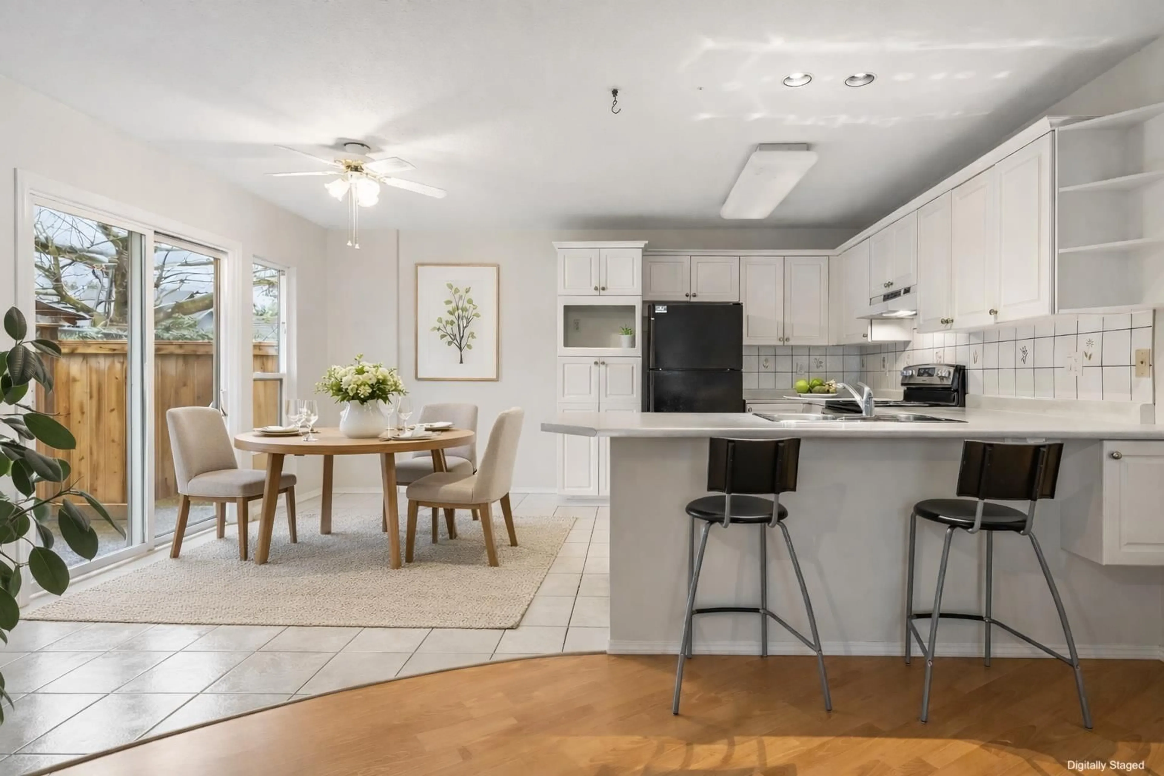 Open concept kitchen, unknown for 7 - 45932 LEWIS AVENUE, Chilliwack British Columbia V2P3C2