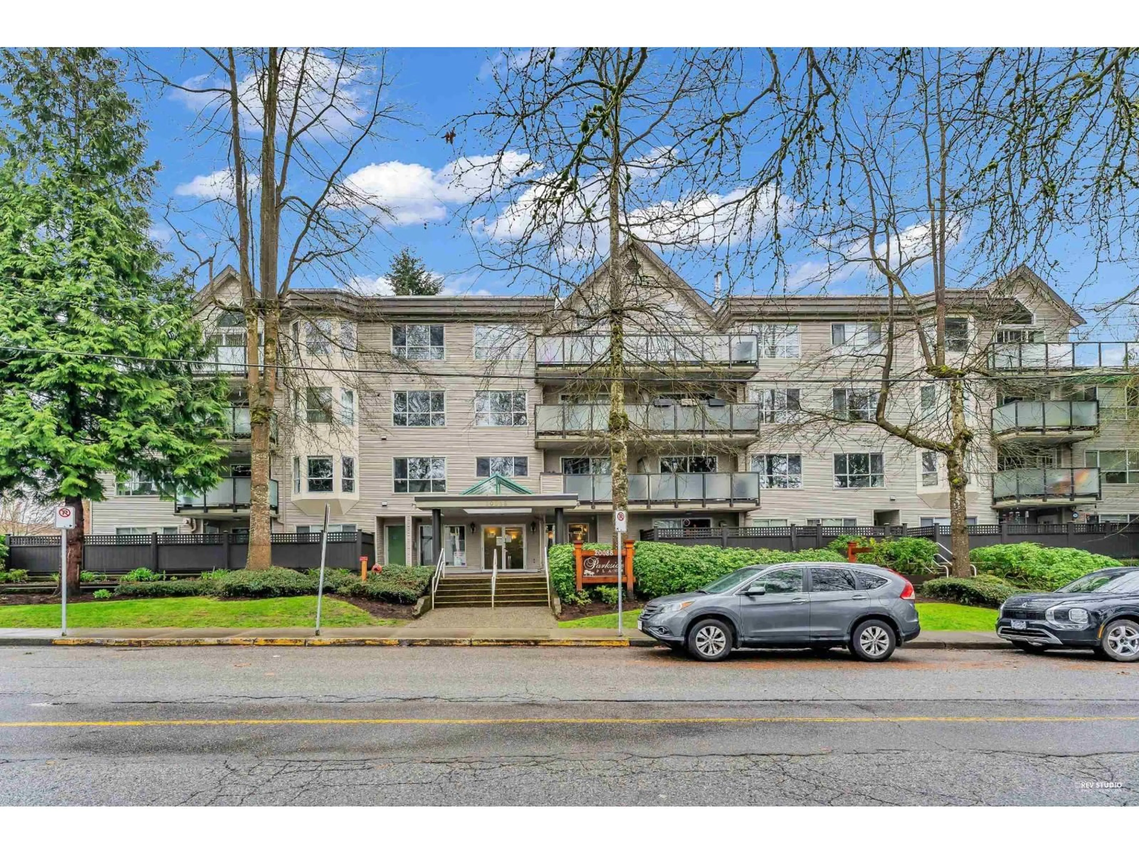 Unknown for 404 - 20088 55A AVENUE, Langley British Columbia V3A4K9