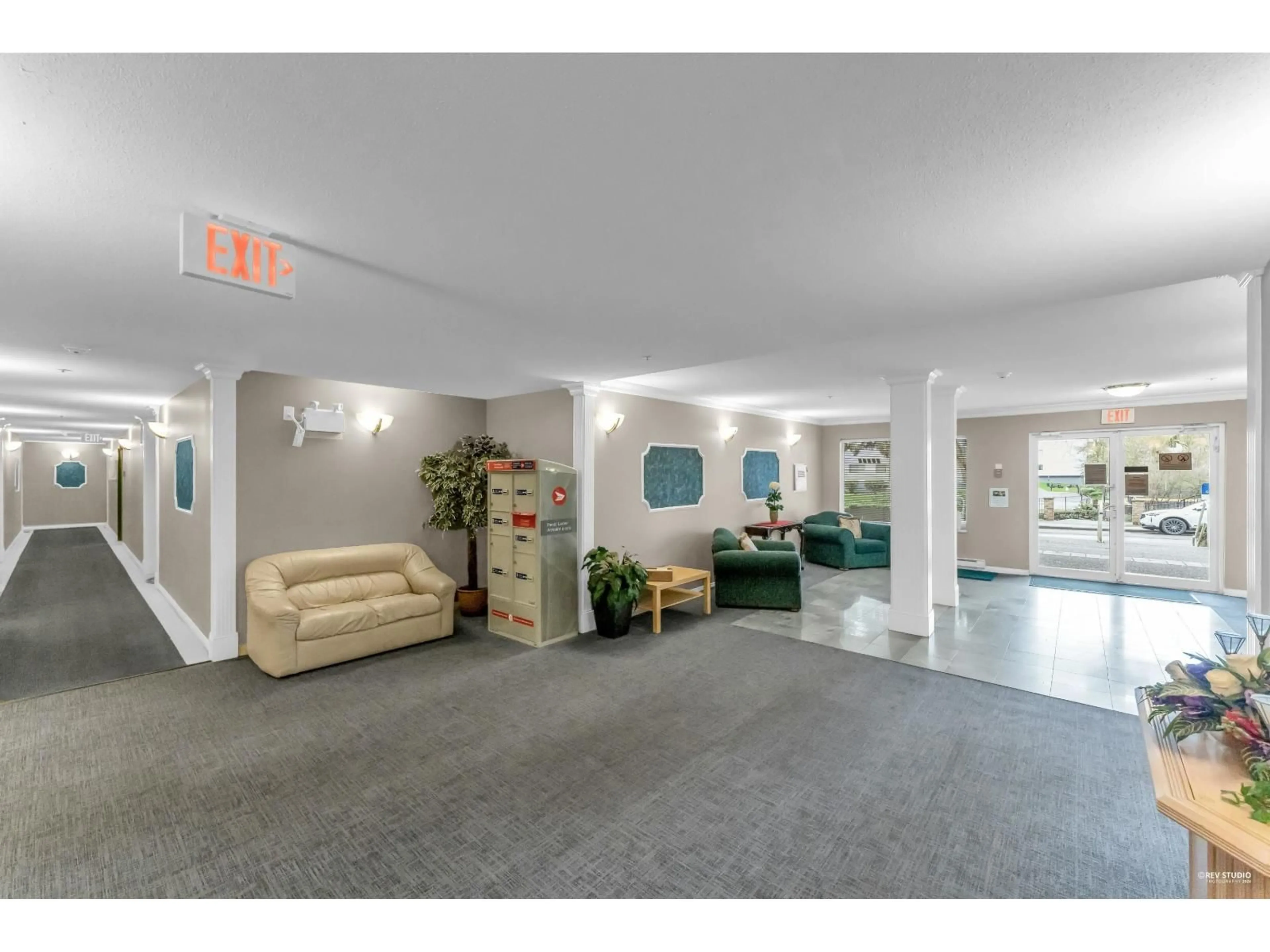 Lobby for 404 - 20088 55A AVENUE, Langley British Columbia V3A4K9