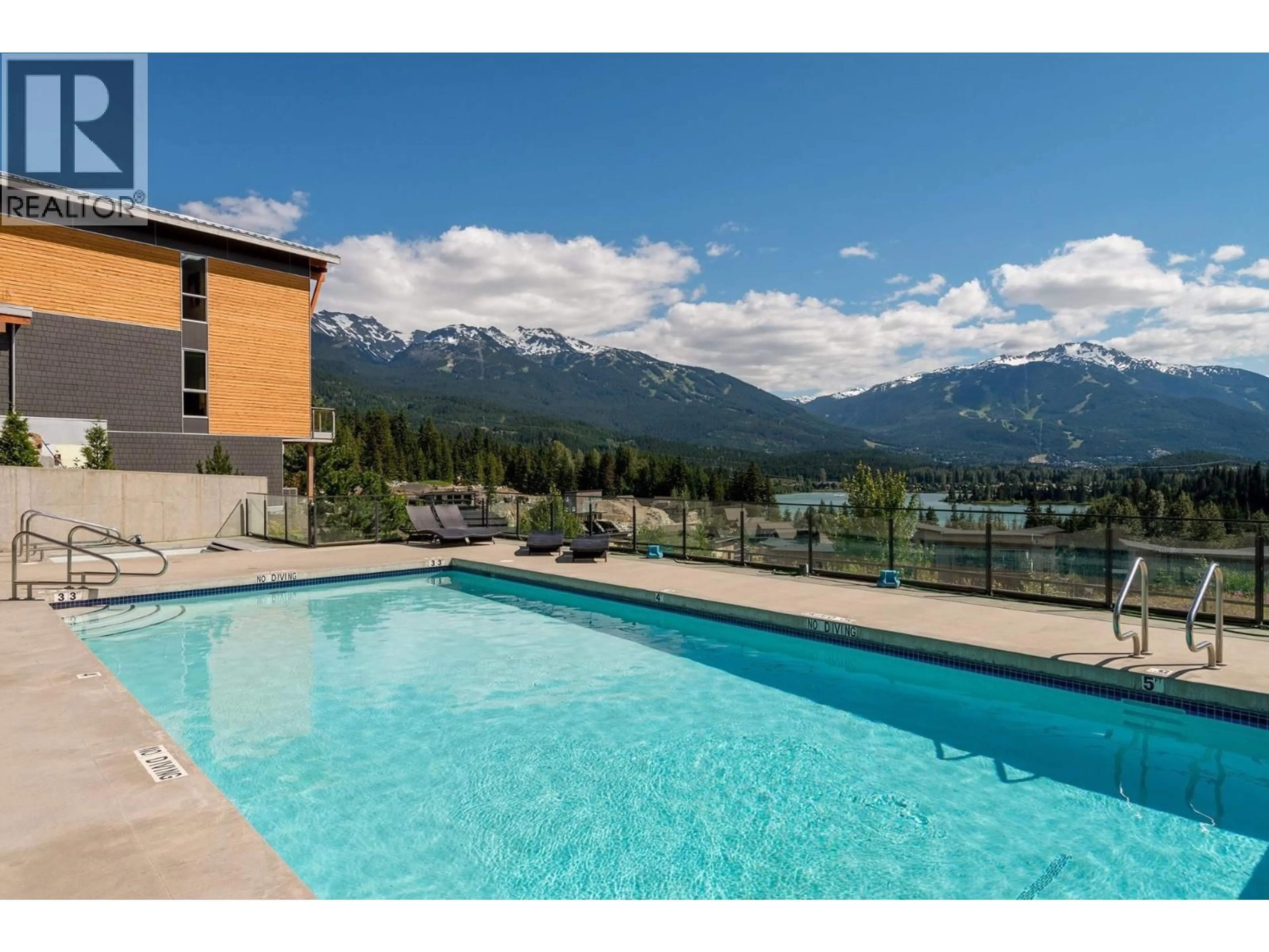 Pool for 34 - 8400 ASHLEIGH MCIVOR DRIVE, Whistler British Columbia V8E1L8