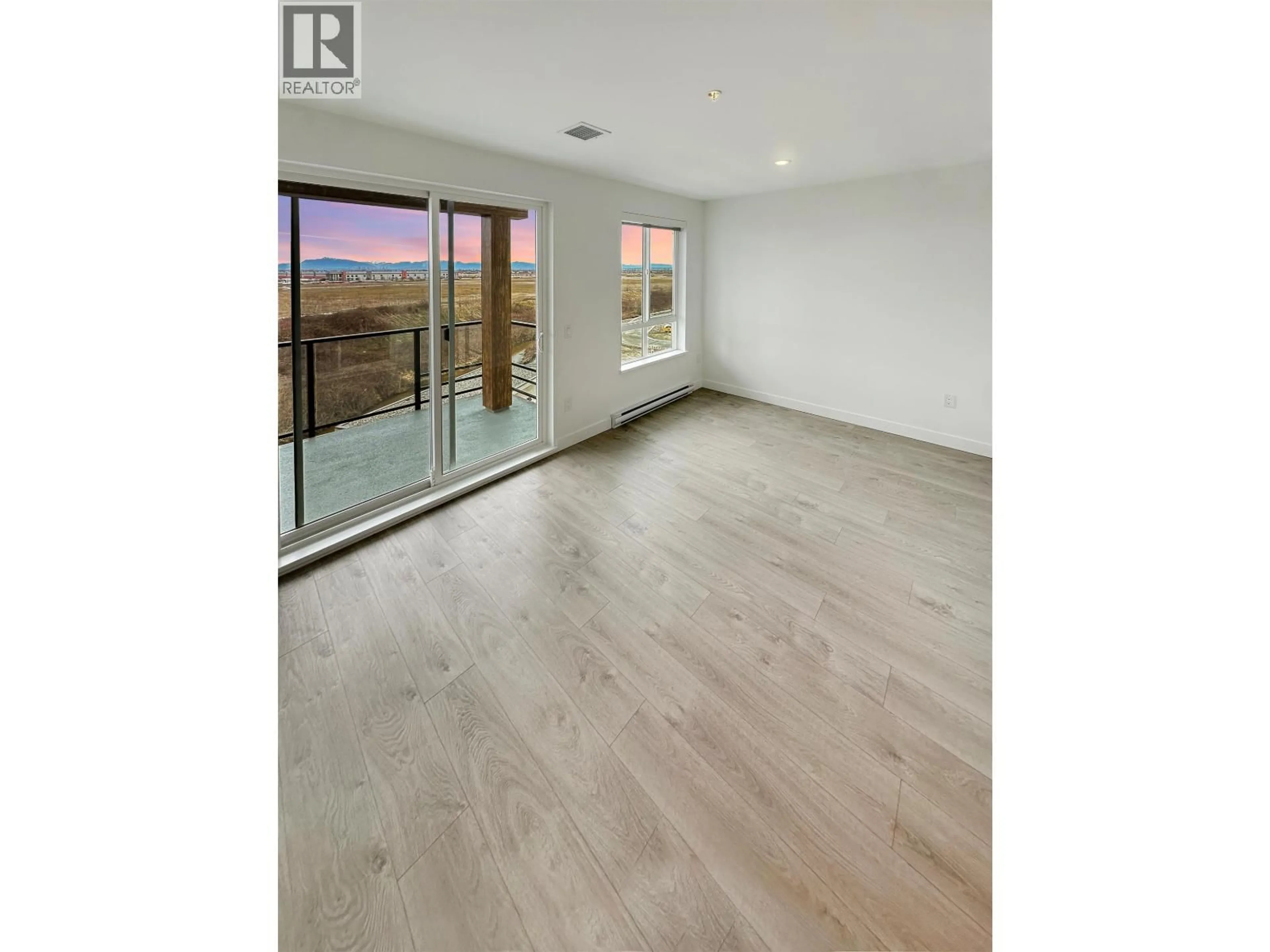 A pic of a room for 403 - 2499 RABBIT DRIVE, Delta British Columbia V4M0G4