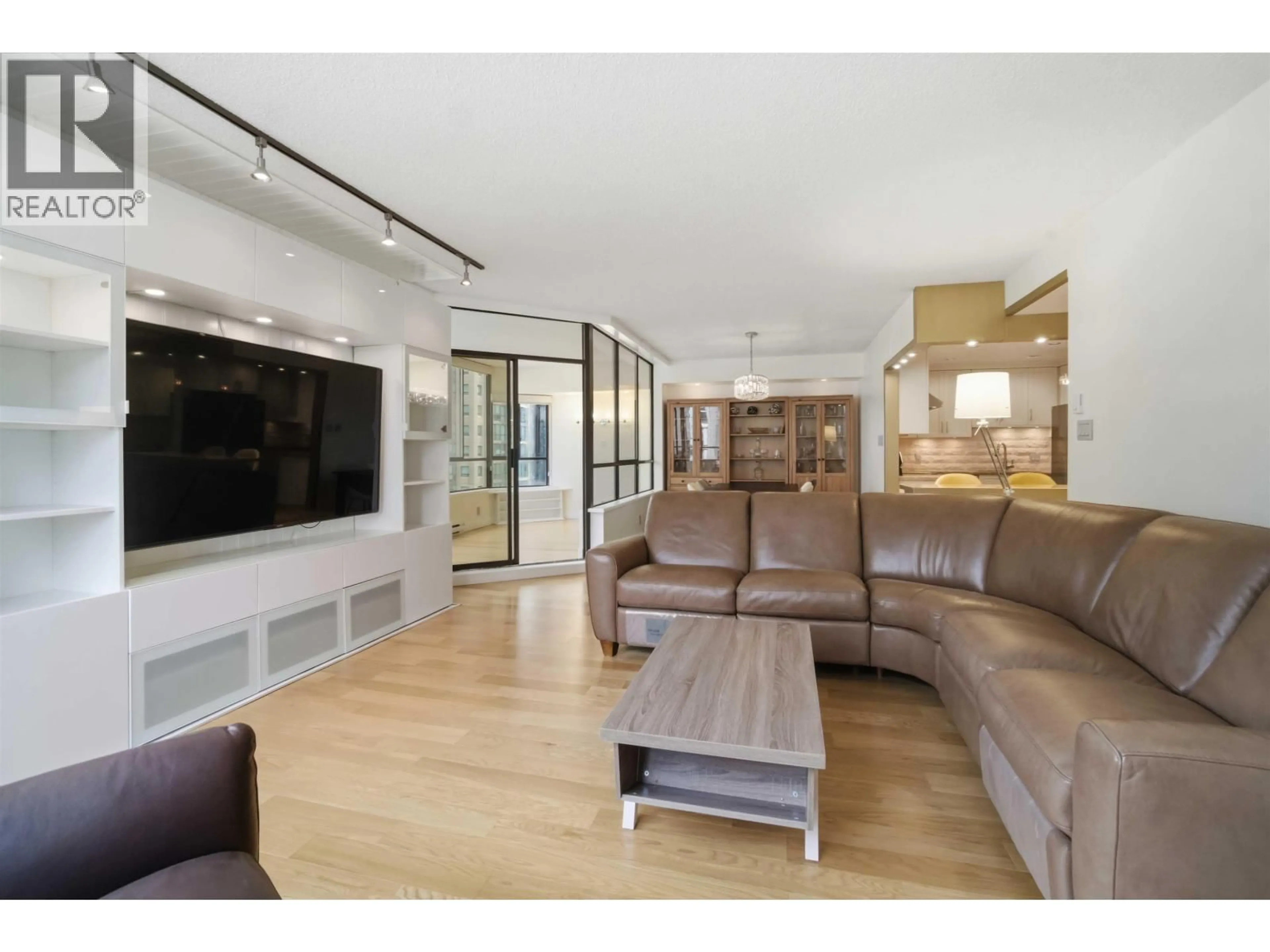 Unknown for 601 - 738 BROUGHTON STREET, Vancouver British Columbia V6G3A7