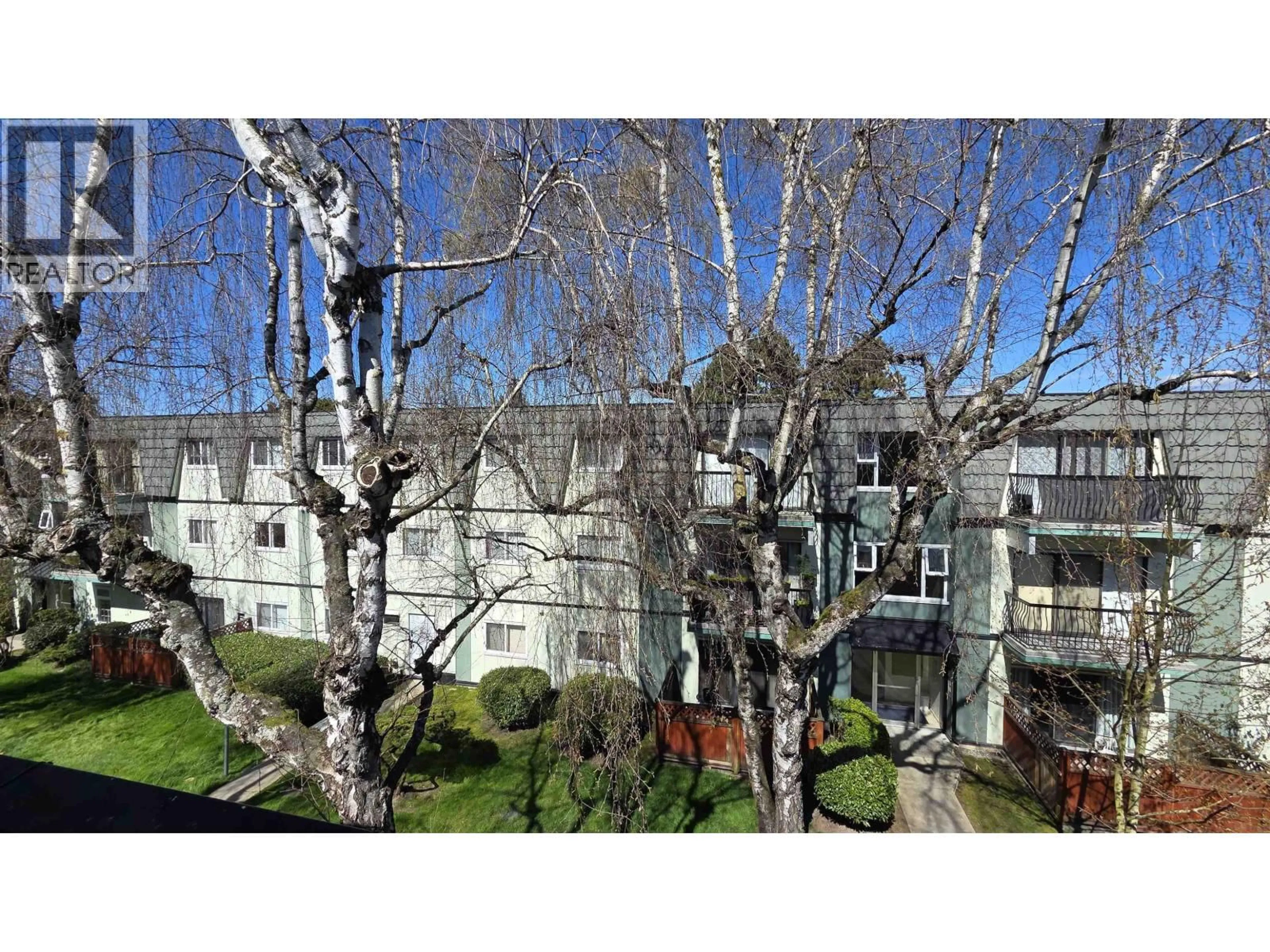 A pic from outside/outdoor area/front of a property/back of a property/a pic from drone, unknown for 356 - 8131 RYAN ROAD, Richmond British Columbia V7A2E4