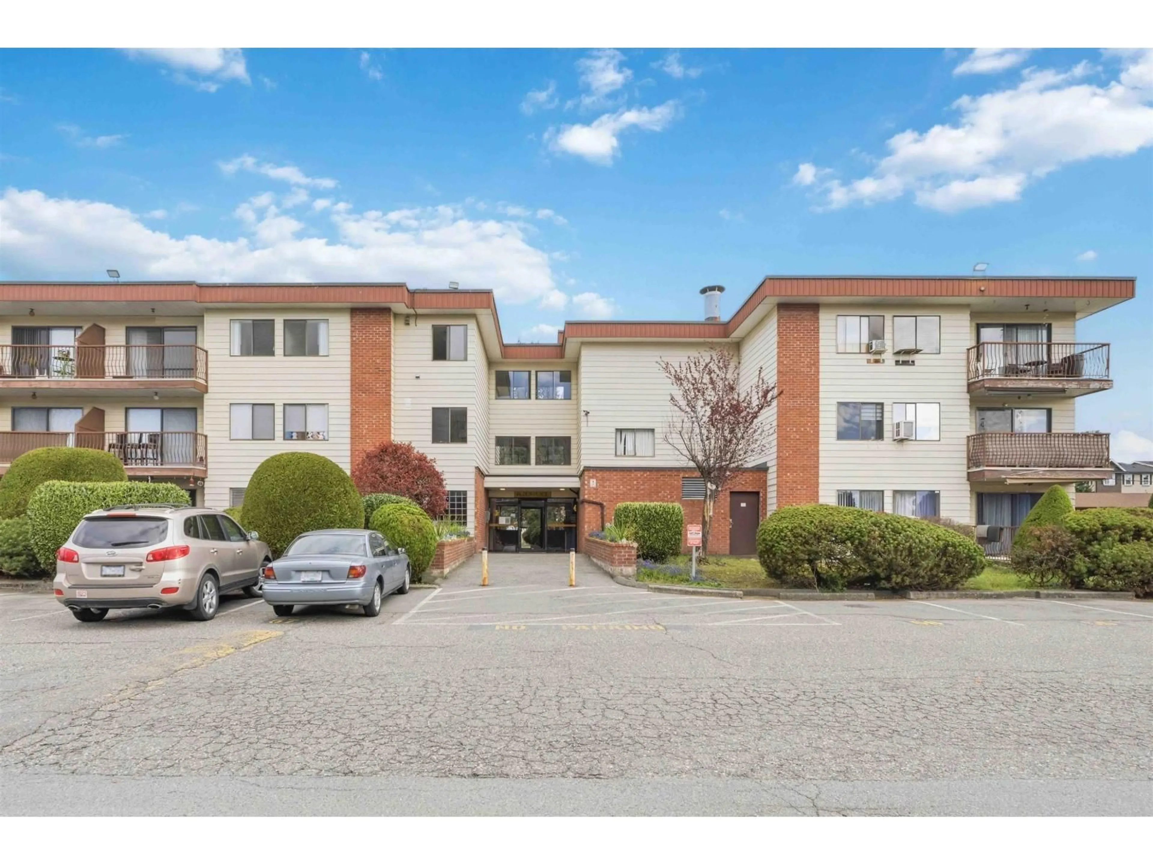 Unknown for 108 - 1909 SALTON ROAD, Abbotsford British Columbia V2S5B6