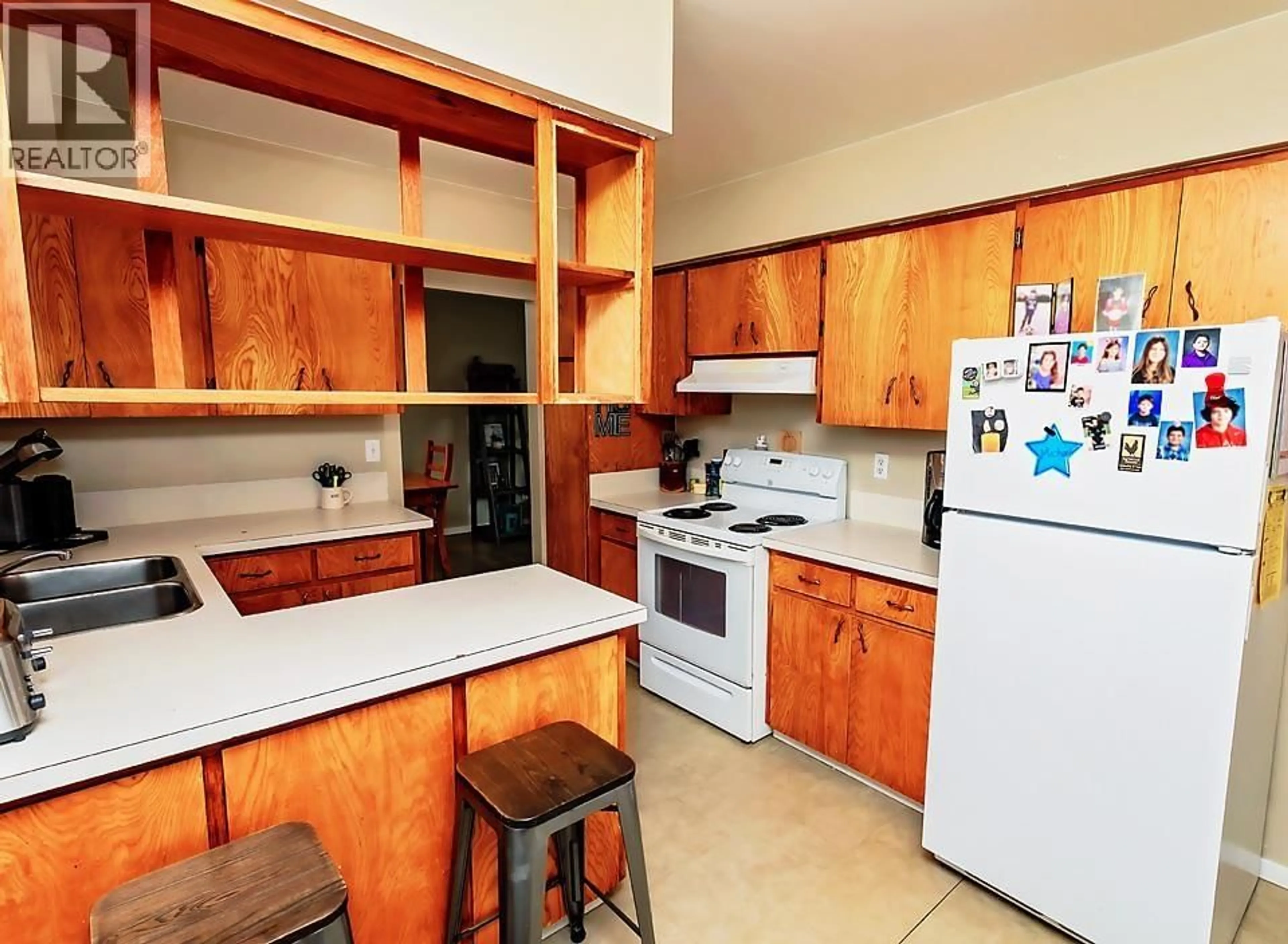 Standard kitchen, unknown for 3407 SPARKS STREET, Terrace British Columbia V8G2V1