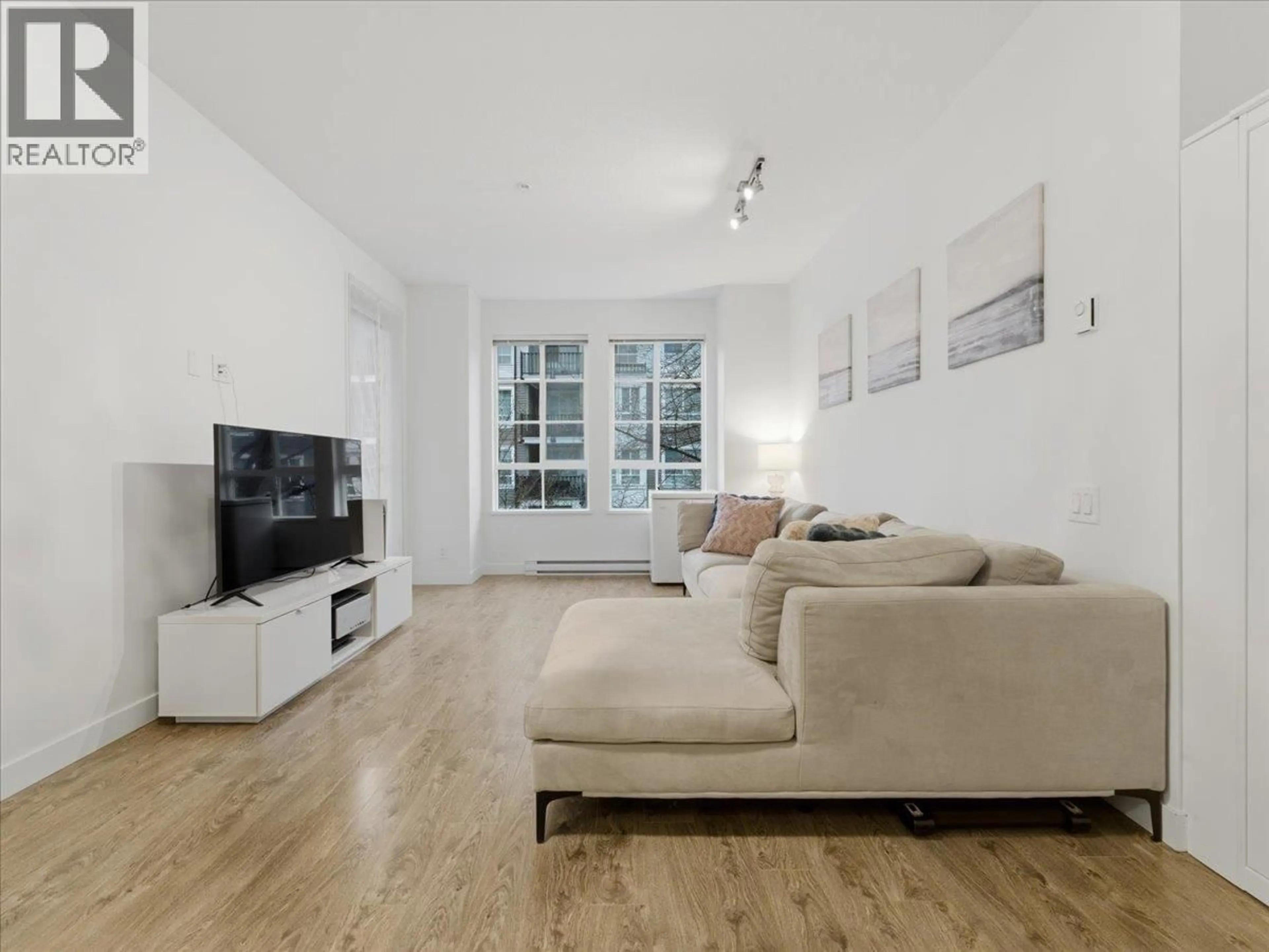 Living room with furniture, unknown for 205 - 553 FOSTER AVENUE, Coquitlam British Columbia V3J0B5