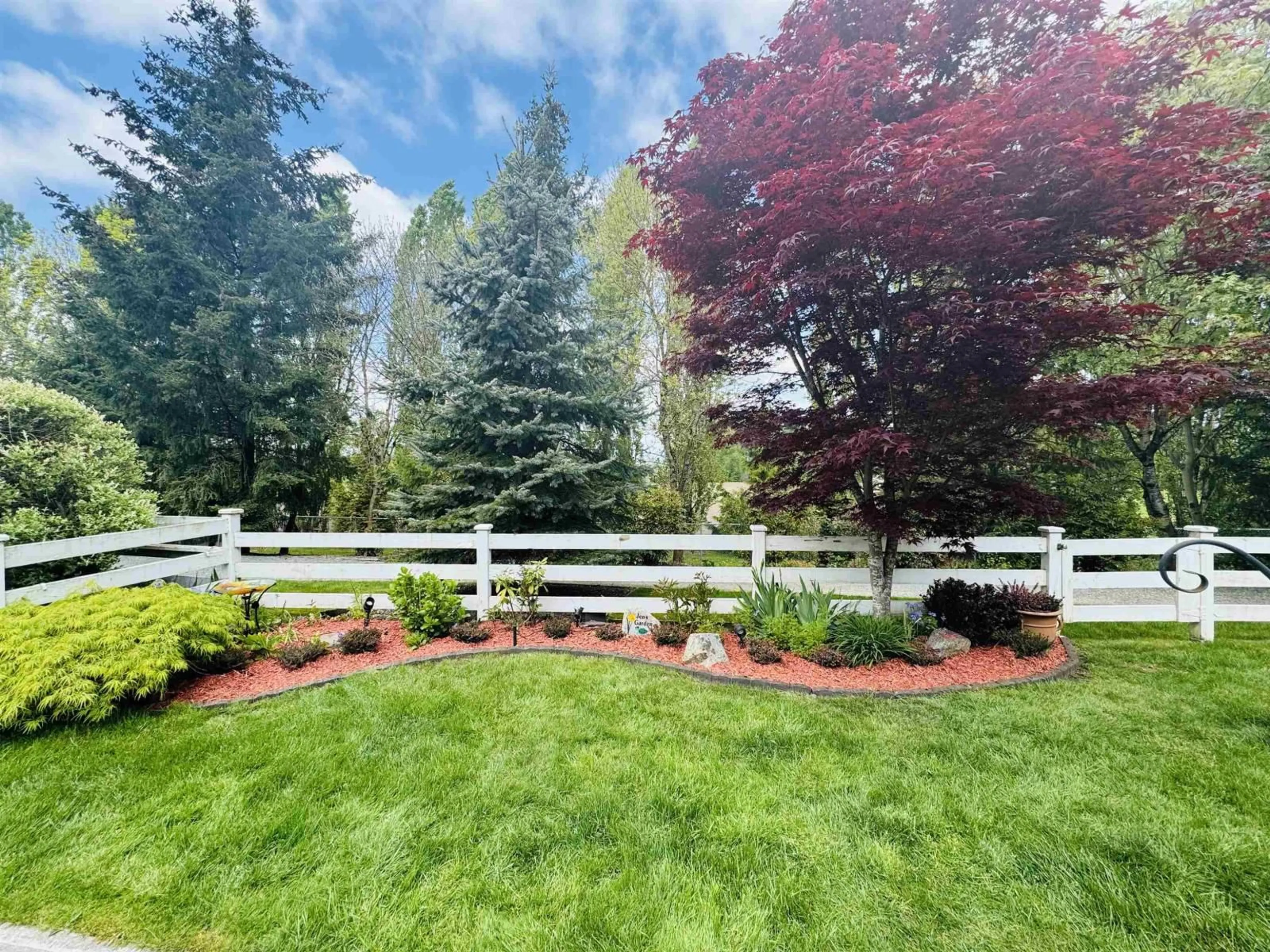 A pic from outside/outdoor area/front of a property/back of a property/a pic from drone, forest/trees view for 117 - 16995 64 AVENUE, Surrey British Columbia V3S0V9