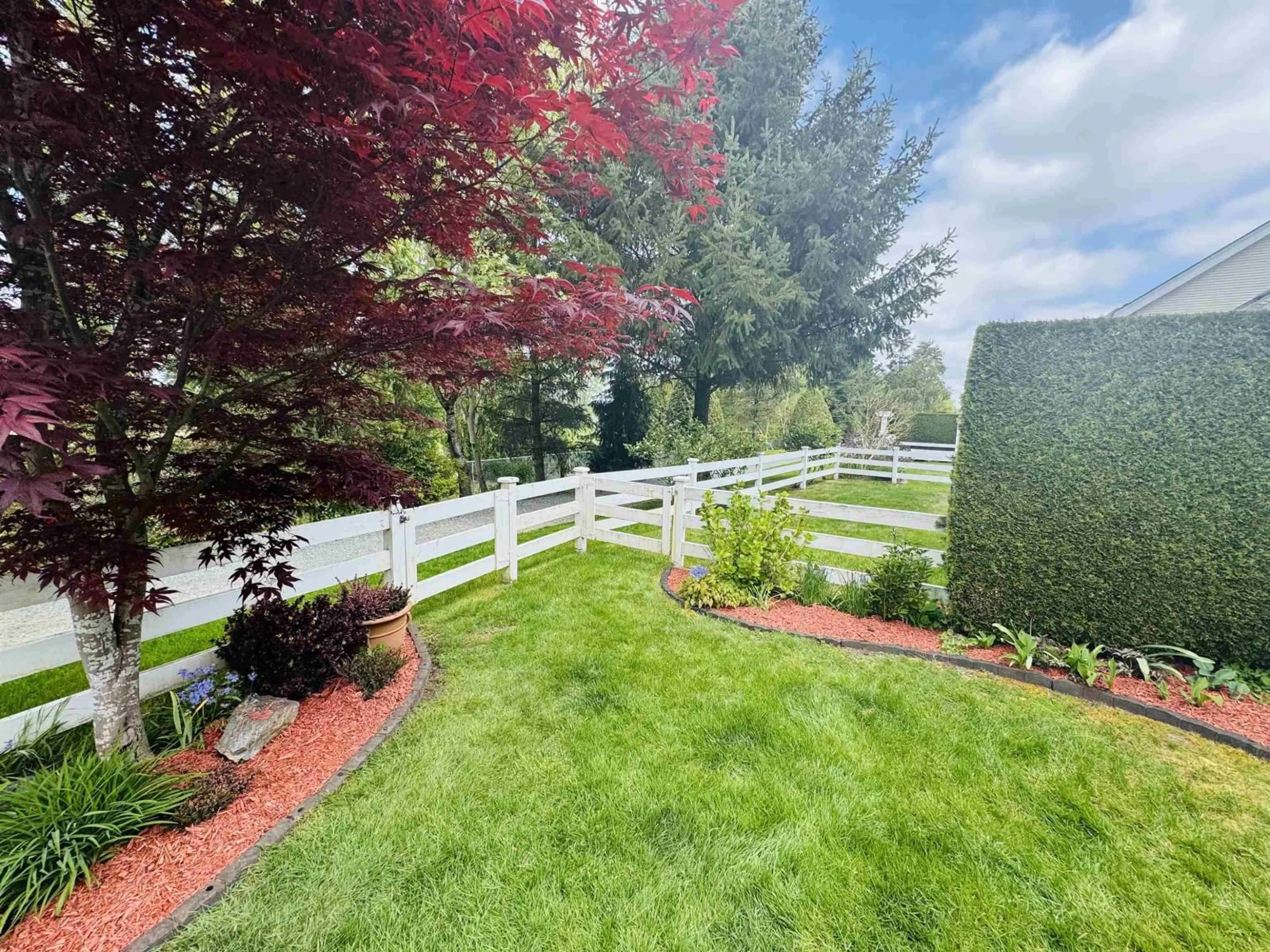 A pic from outside/outdoor area/front of a property/back of a property/a pic from drone, unknown for 117 - 16995 64 AVENUE, Surrey British Columbia V3S0V9