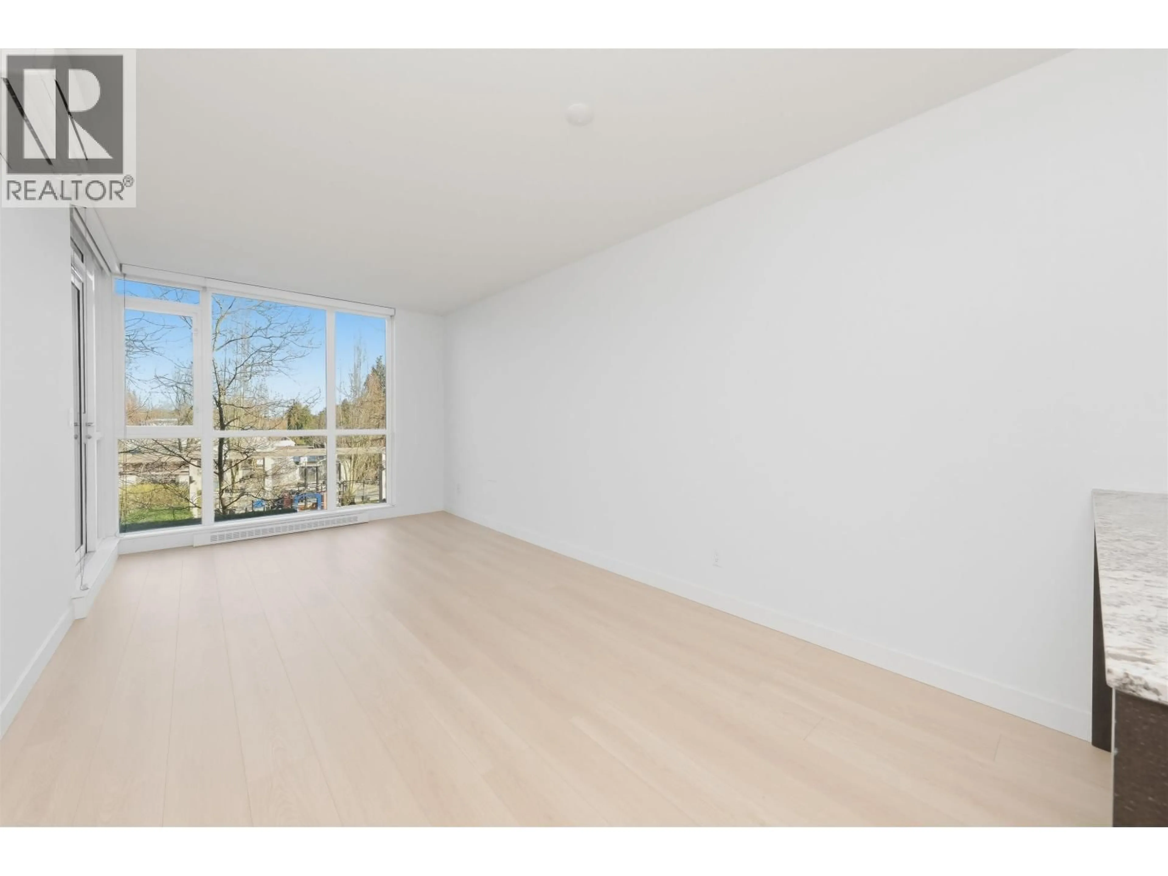 A pic of a room for 610 - 6180 COONEY ROAD, Richmond British Columbia V6Y0H2