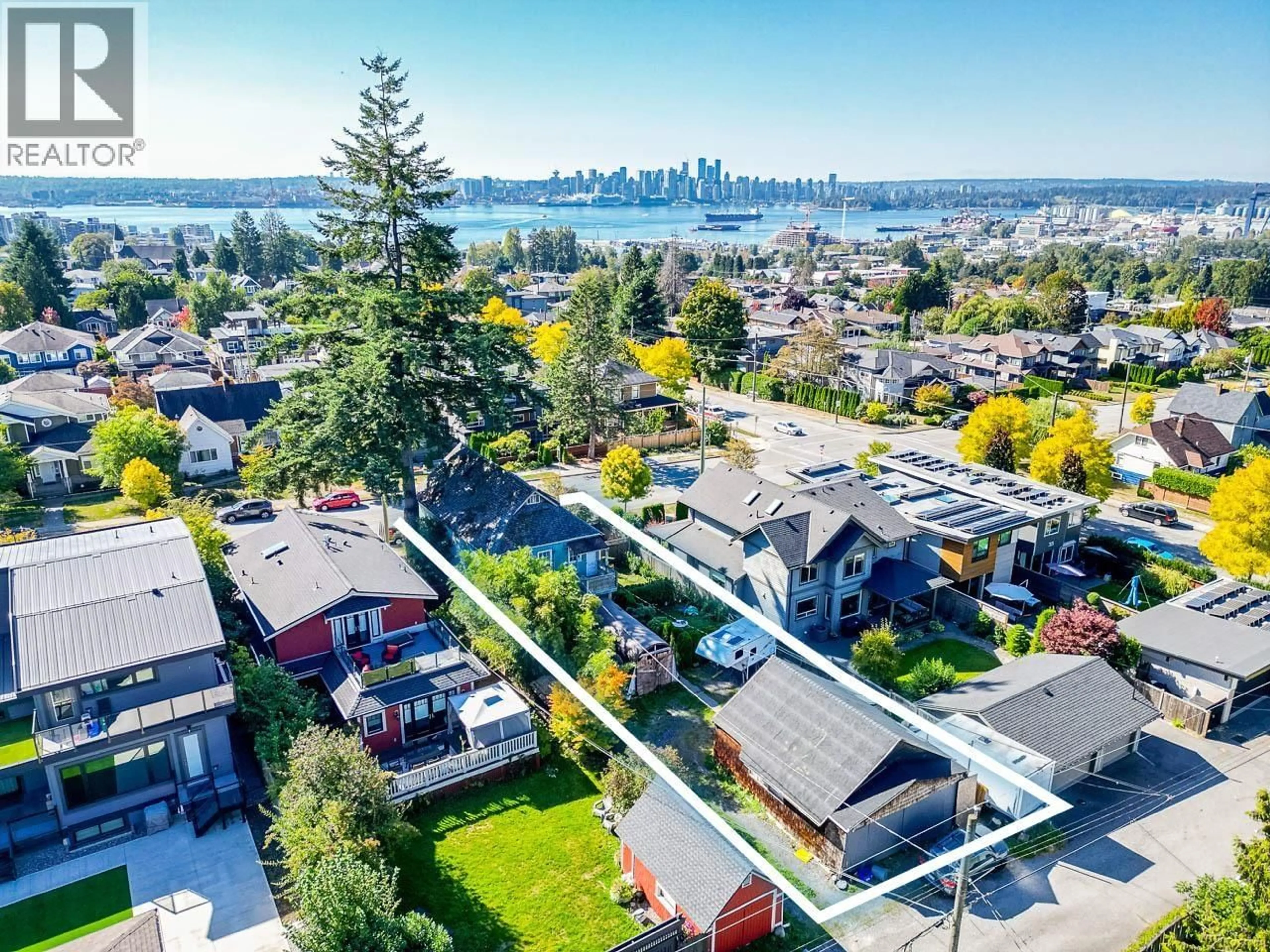A pic from outside/outdoor area/front of a property/back of a property/a pic from drone, water/lake/river/ocean view for 352 15TH STREET, North Vancouver British Columbia V7M1S5