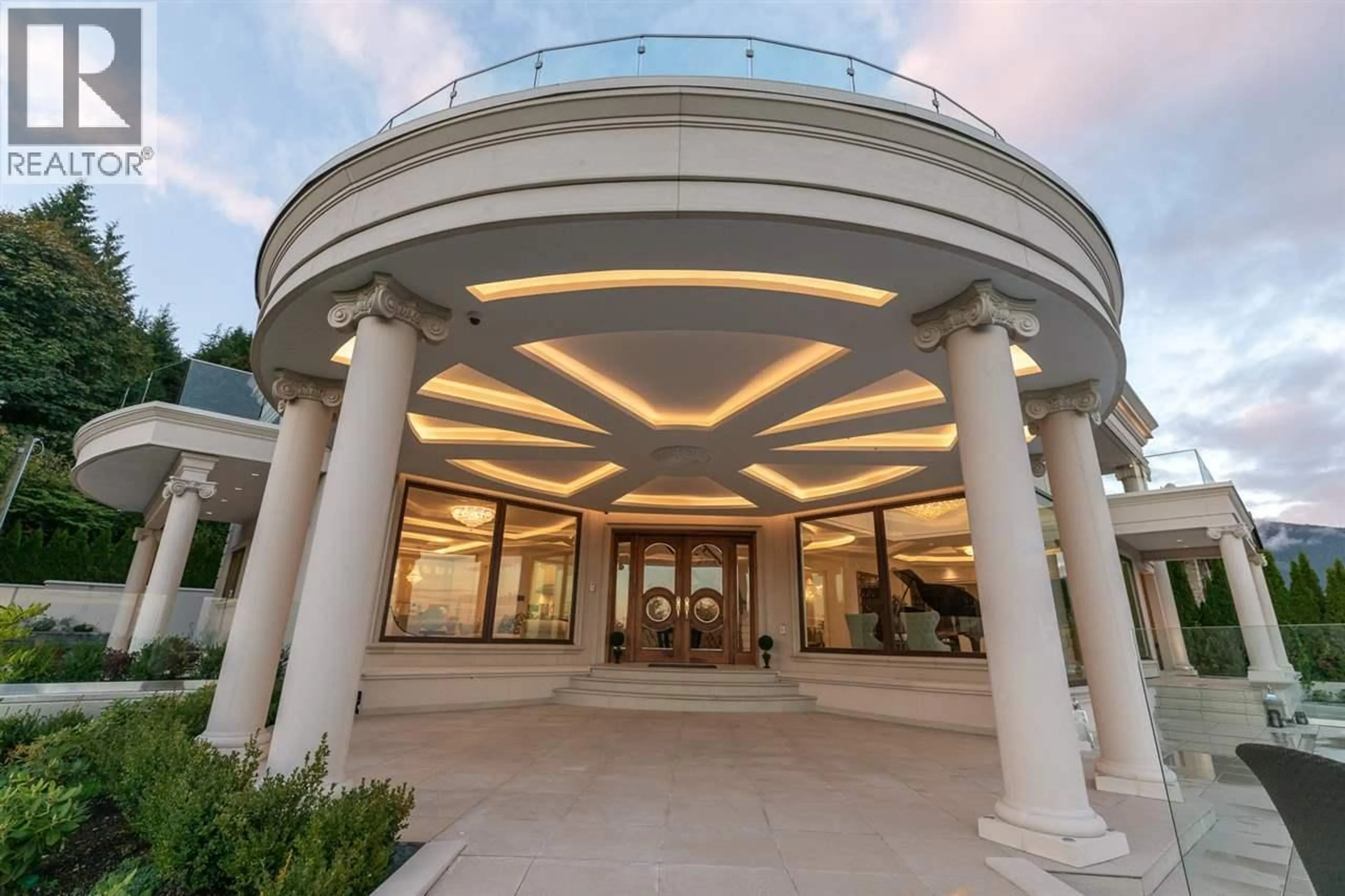 Lobby for 795 ANDOVER CRESCENT, West Vancouver British Columbia V7S1Y5