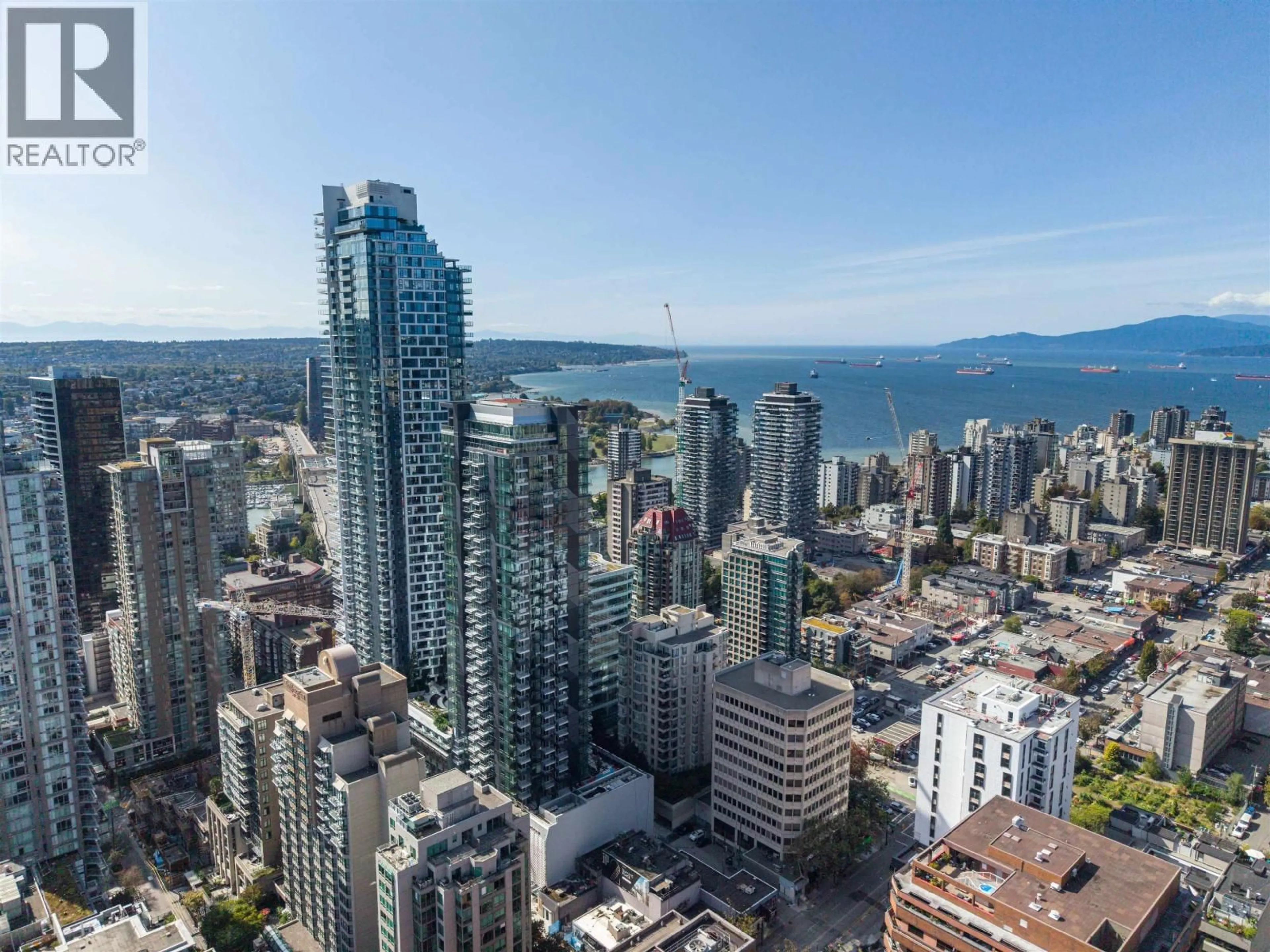 A pic from outside/outdoor area/front of a property/back of a property/a pic from drone, city buildings view from balcony for 3403 - 1277 HORNBY STREET, Vancouver British Columbia V6Z1W2