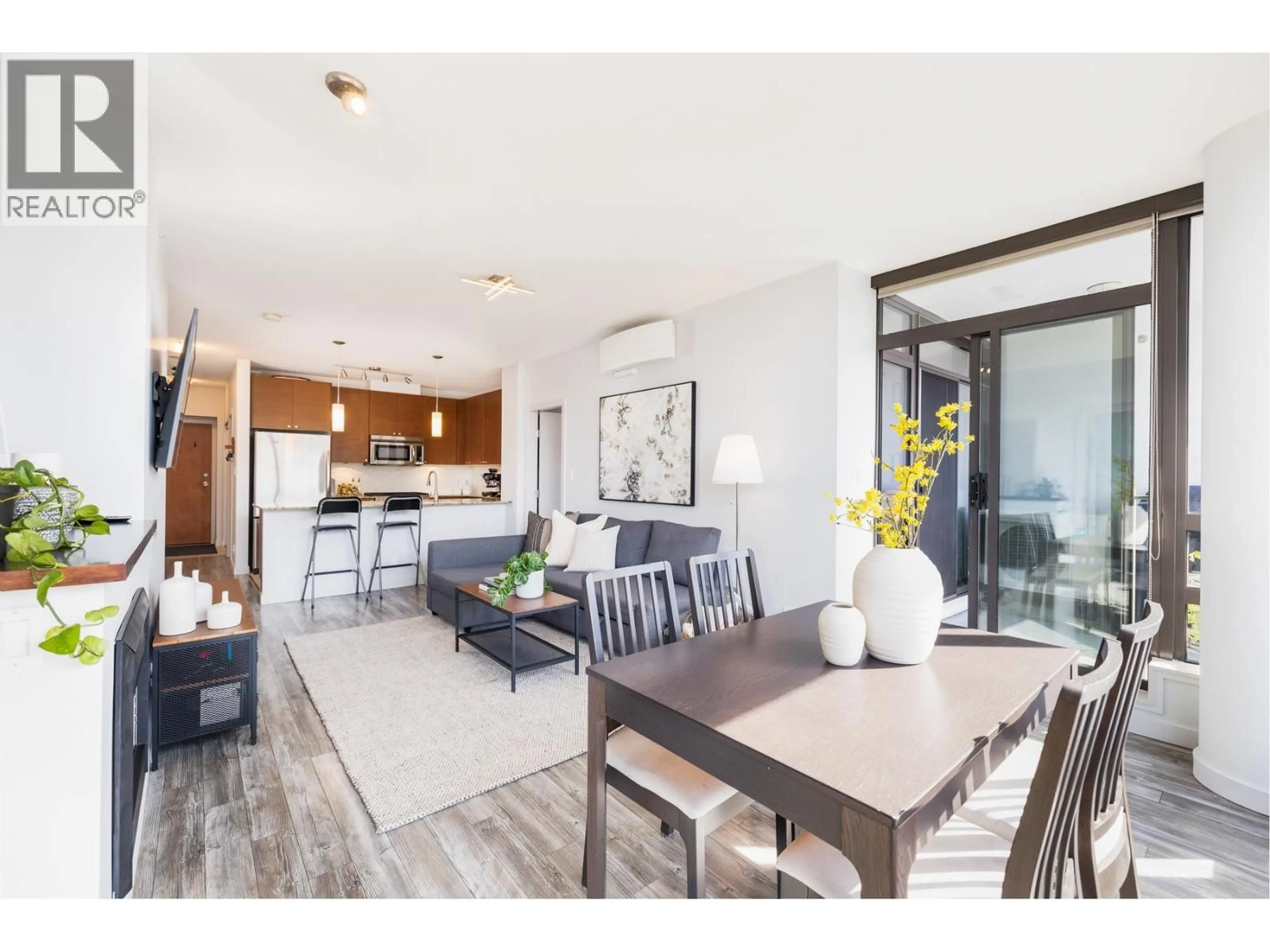 Open concept kitchen, wood/laminate floor for 605 - 110 BREW STREET, Port Moody British Columbia V3H0E4