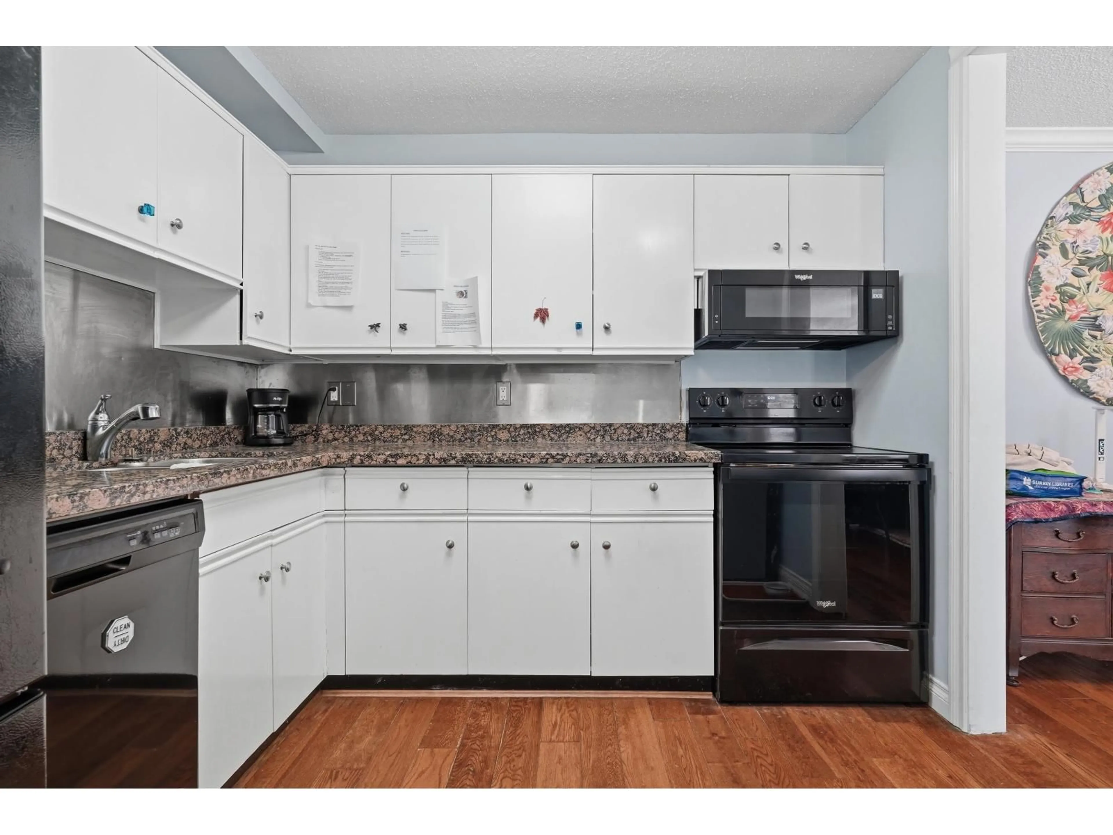 Standard kitchen, unknown for 106 - 1830 SOUTHMERE CRESCENT EAST, Surrey British Columbia V4A9C2