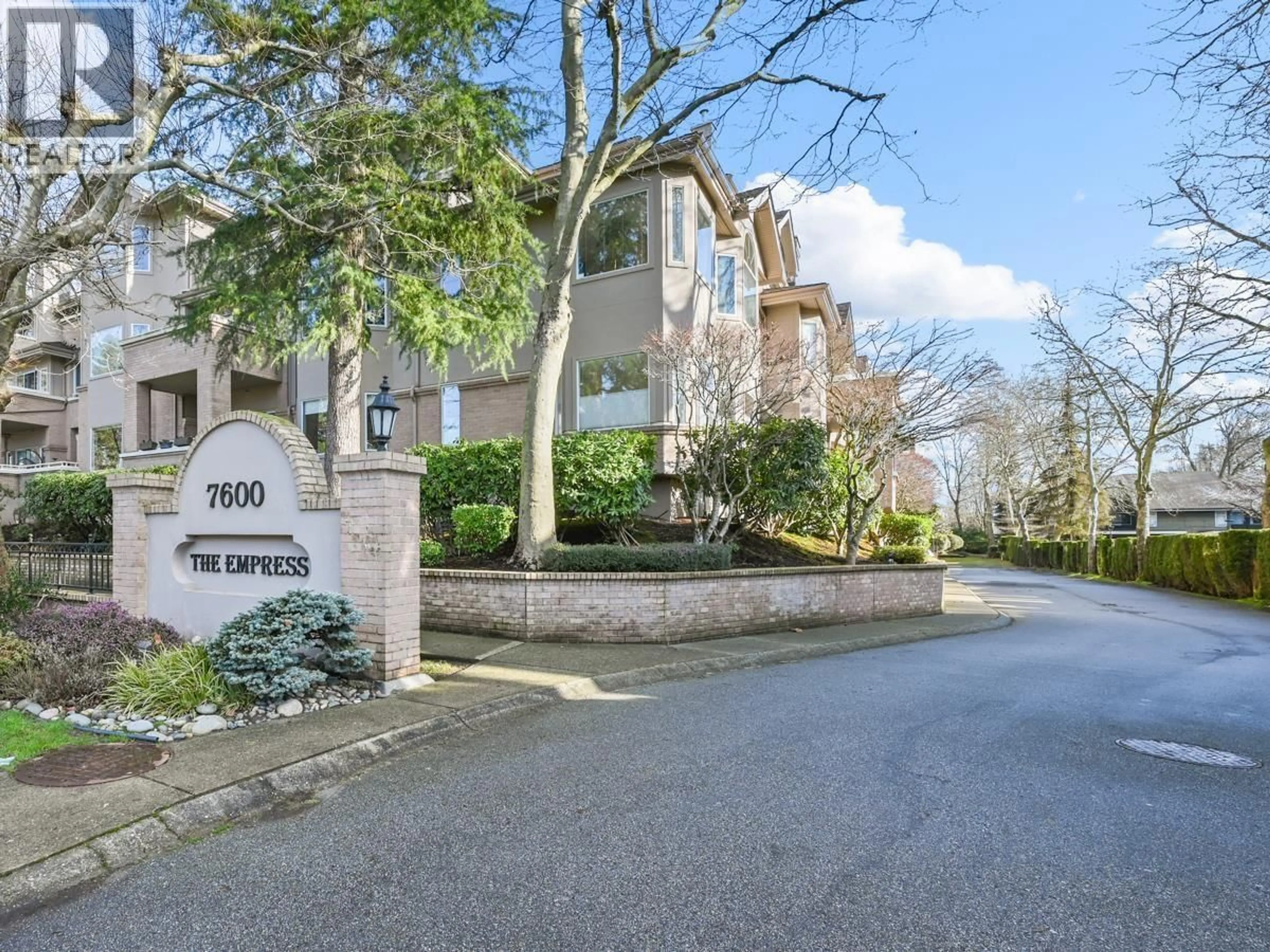 Indoor foyer for 201 - 7600 MOFFATT ROAD, Richmond British Columbia V6Y3V1