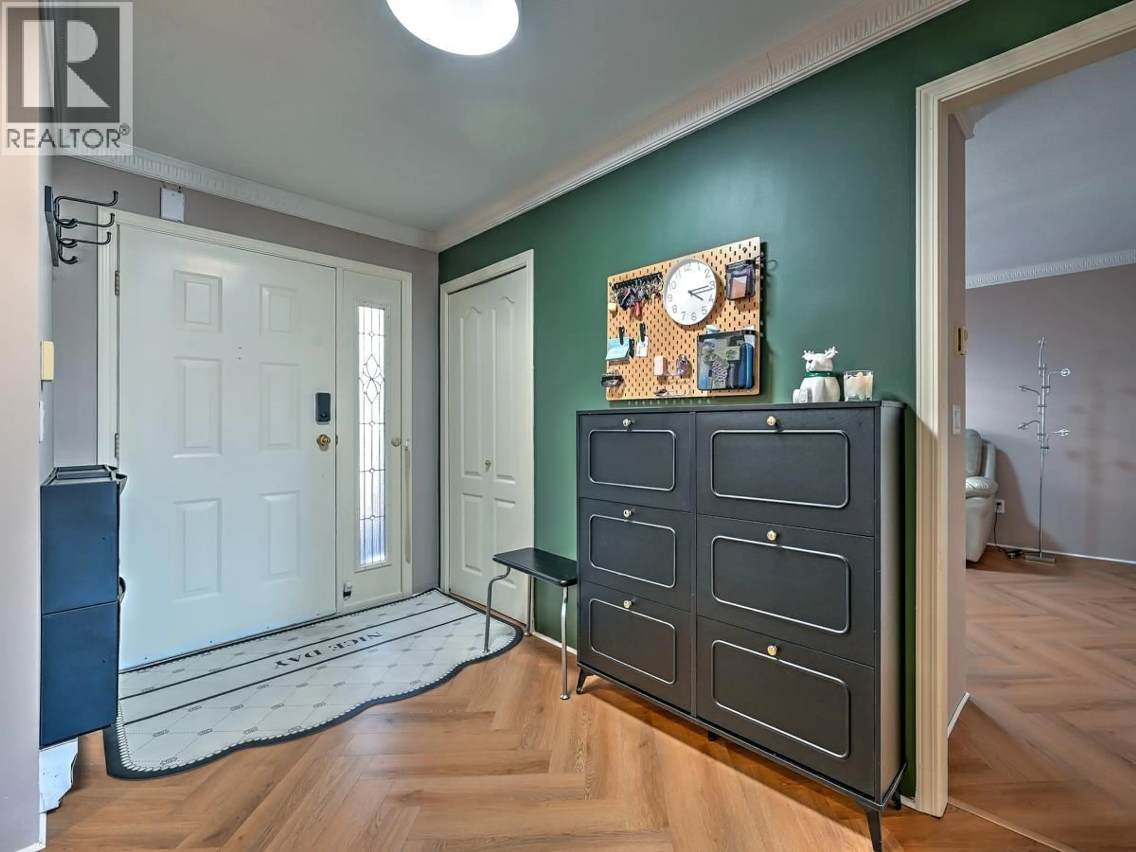 Indoor entryway for 201 - 7600 MOFFATT ROAD, Richmond British Columbia V6Y3V1