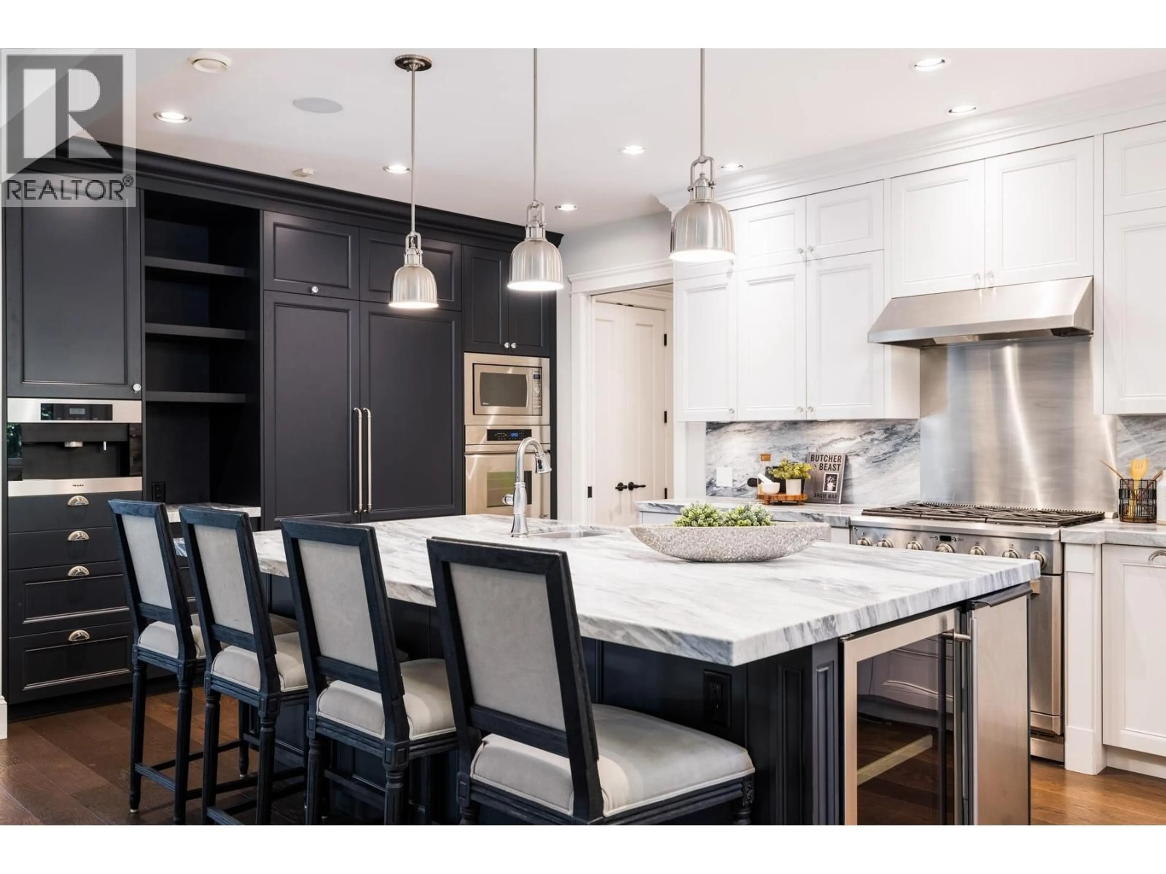 Contemporary kitchen, unknown for 3850 ST. MARYS AVENUE, North Vancouver British Columbia V7N1Y1