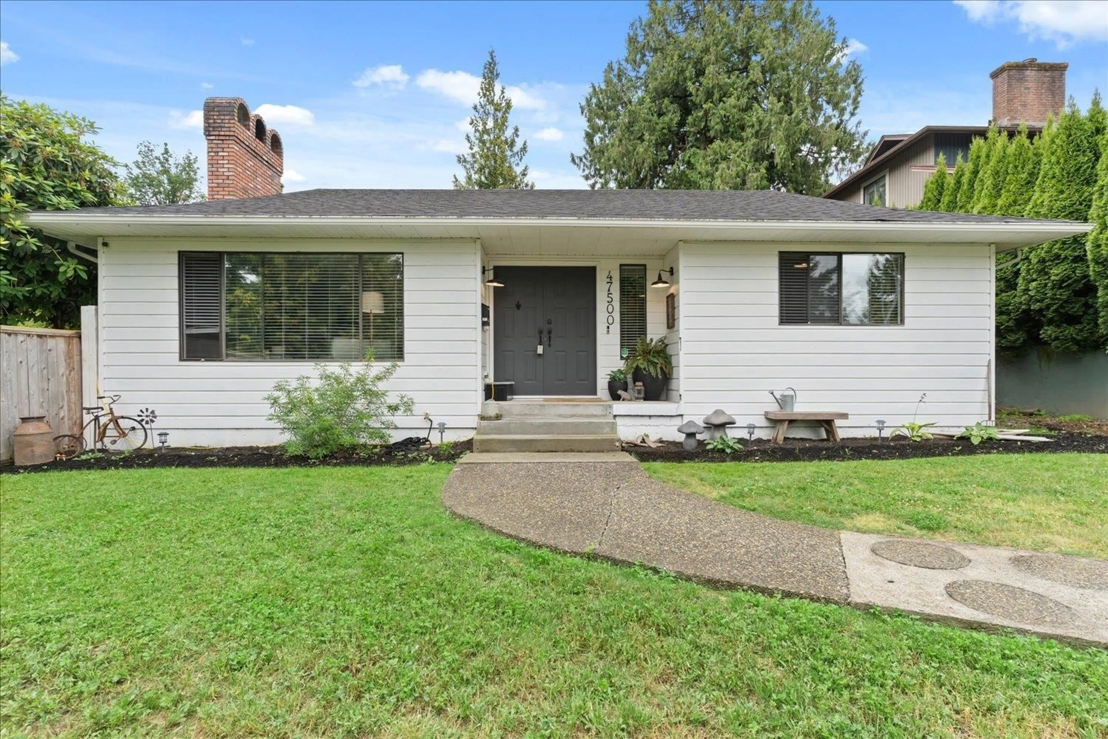 Home with brick exterior material, street for 47500 SWALLOW CRESCENT, Chilliwack British Columbia V2P7R4