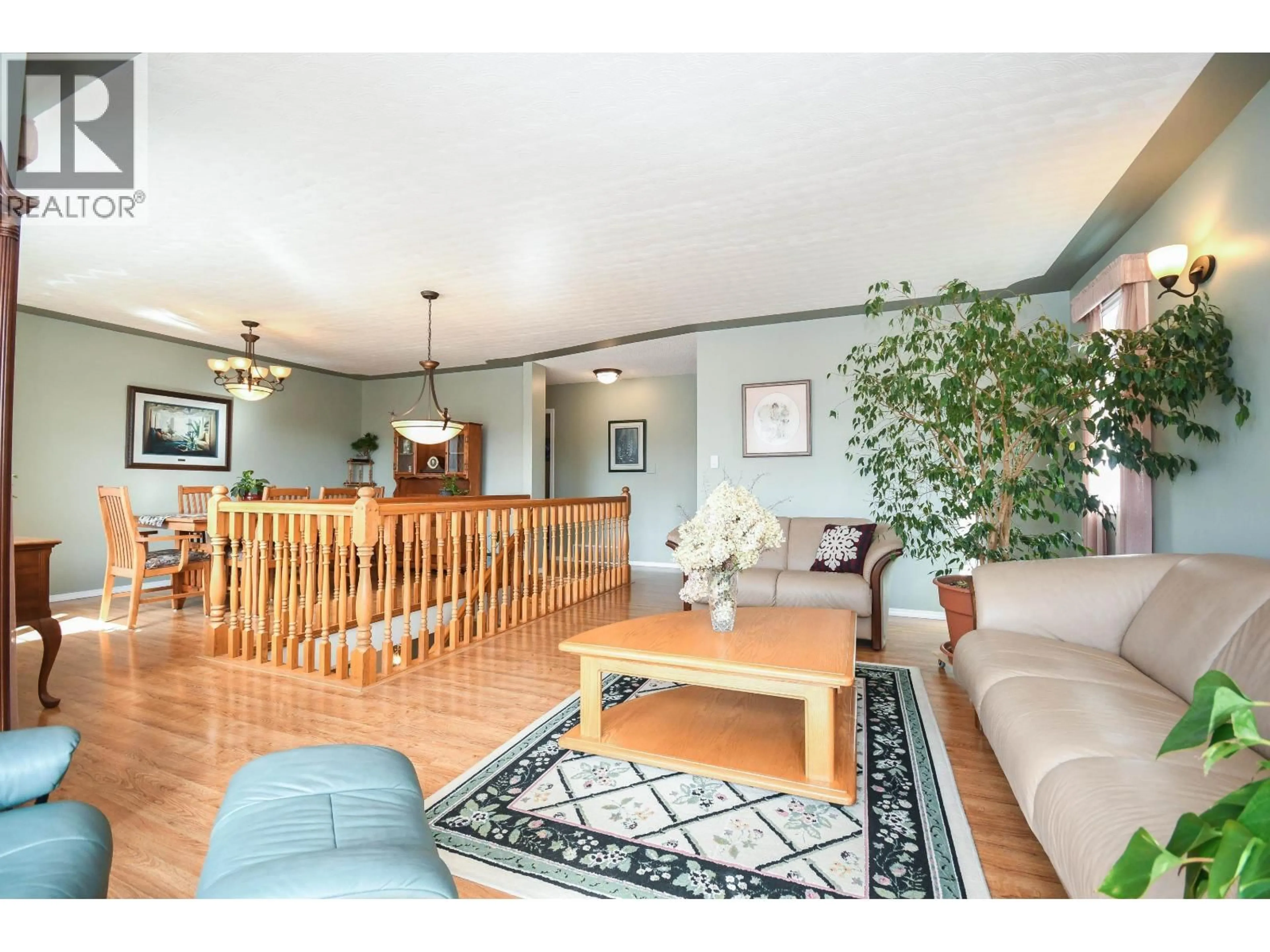 Living room with furniture, wood/laminate floor for 2794 ST ANNE AVENUE, Prince George British Columbia V2N4Y4