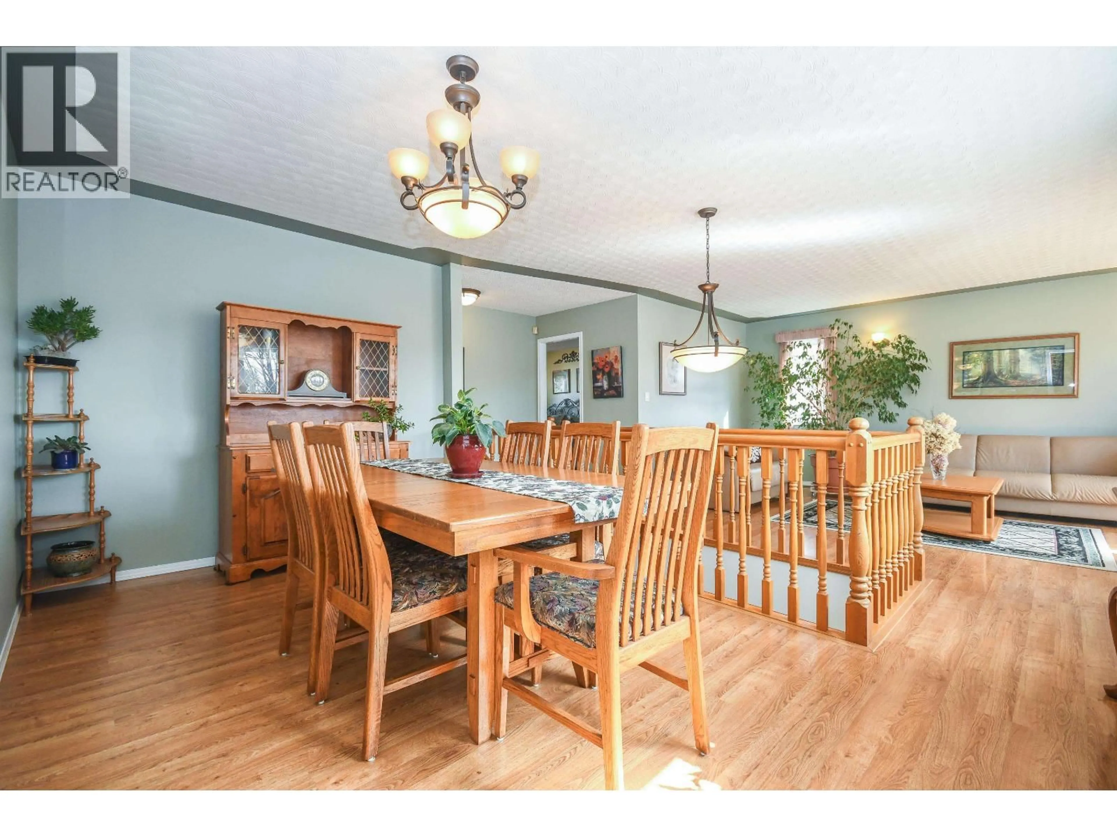 Dining room, wood/laminate floor for 2794 ST ANNE AVENUE, Prince George British Columbia V2N4Y4