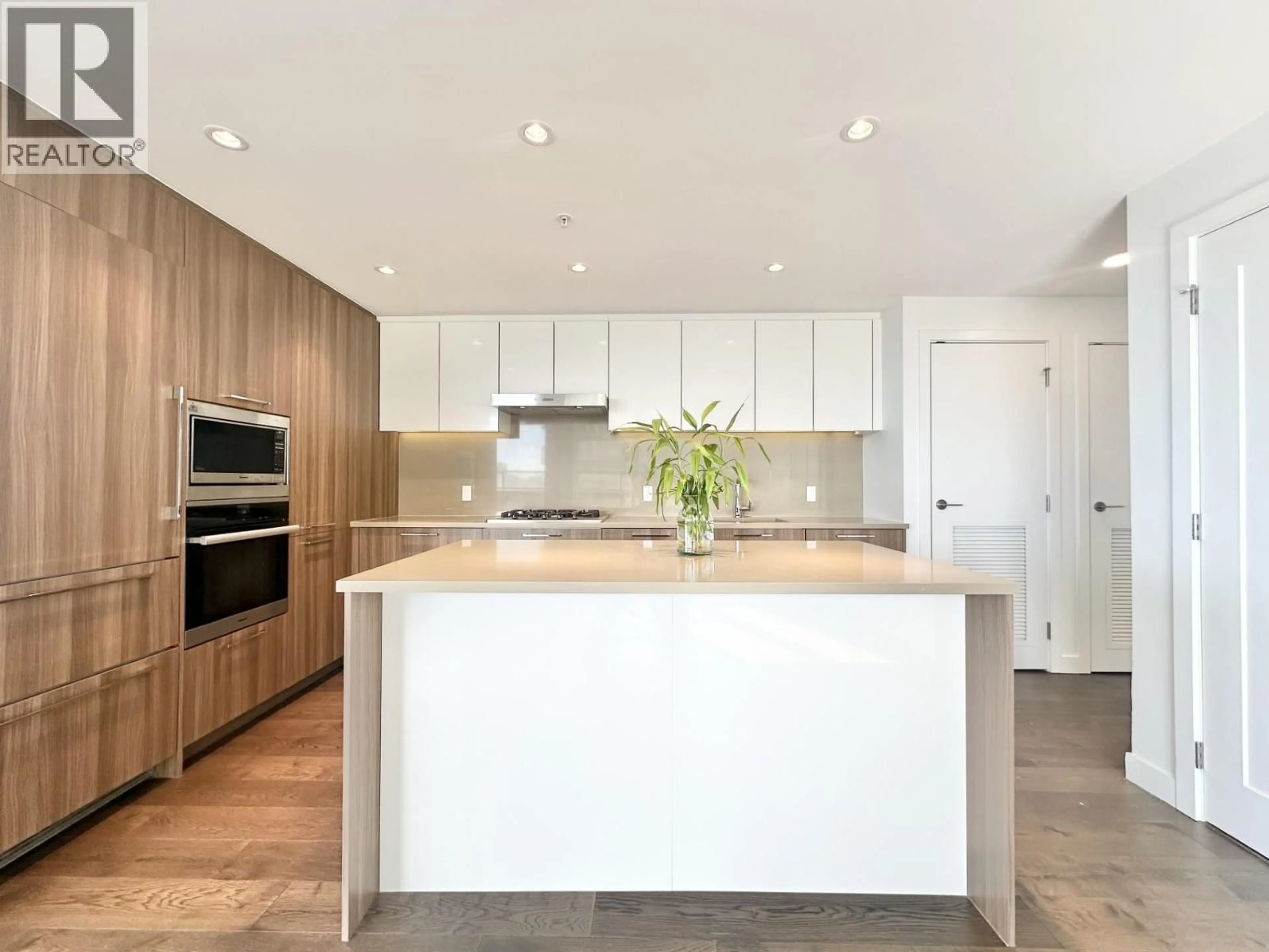 Contemporary kitchen, unknown for 1005 - 3280 CORVETTE WAY, Richmond British Columbia V6X0T9