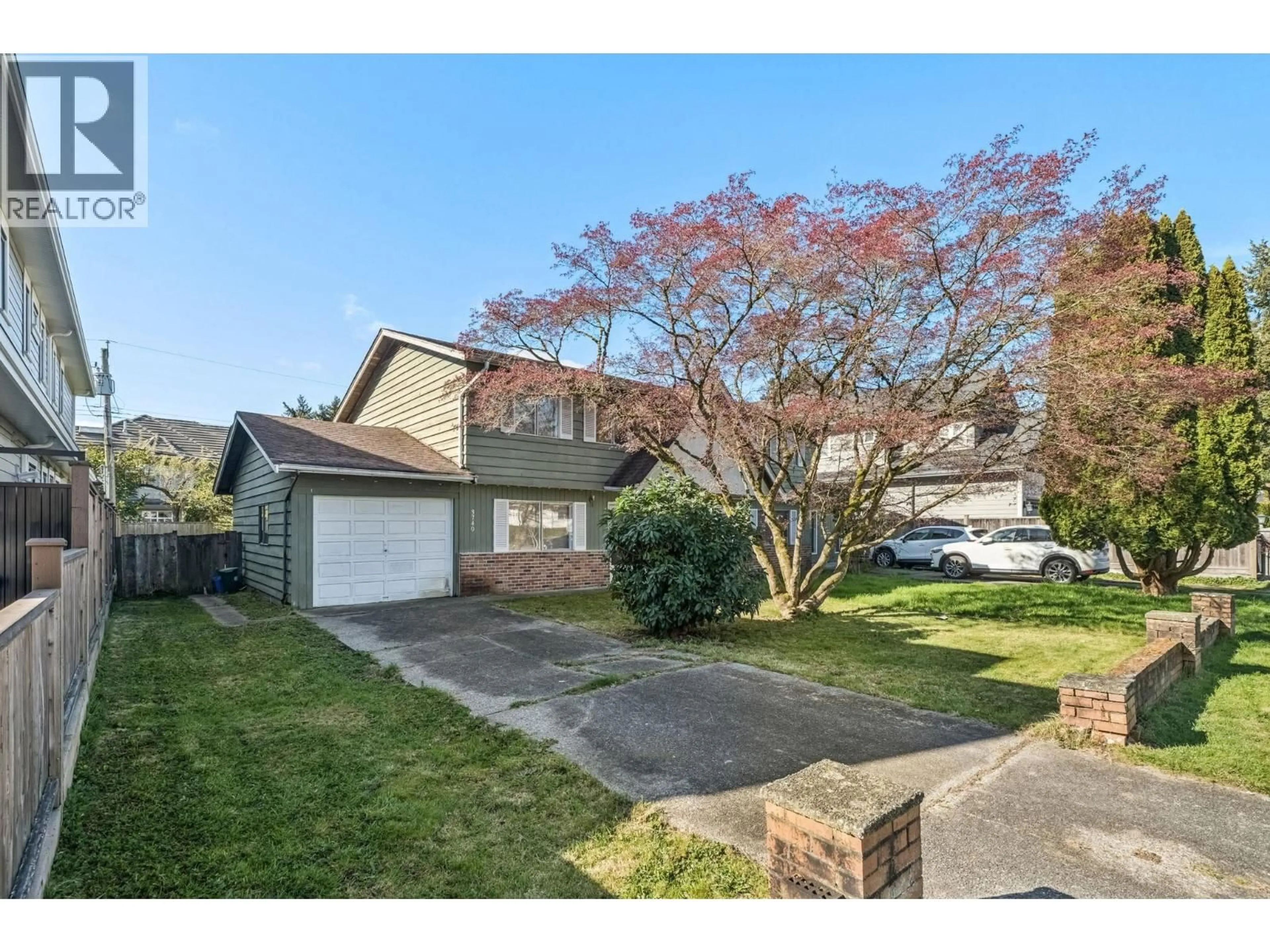 A pic from outside/outdoor area/front of a property/back of a property/a pic from drone, street for 3740 BLUNDELL ROAD, Richmond British Columbia V7C1G4
