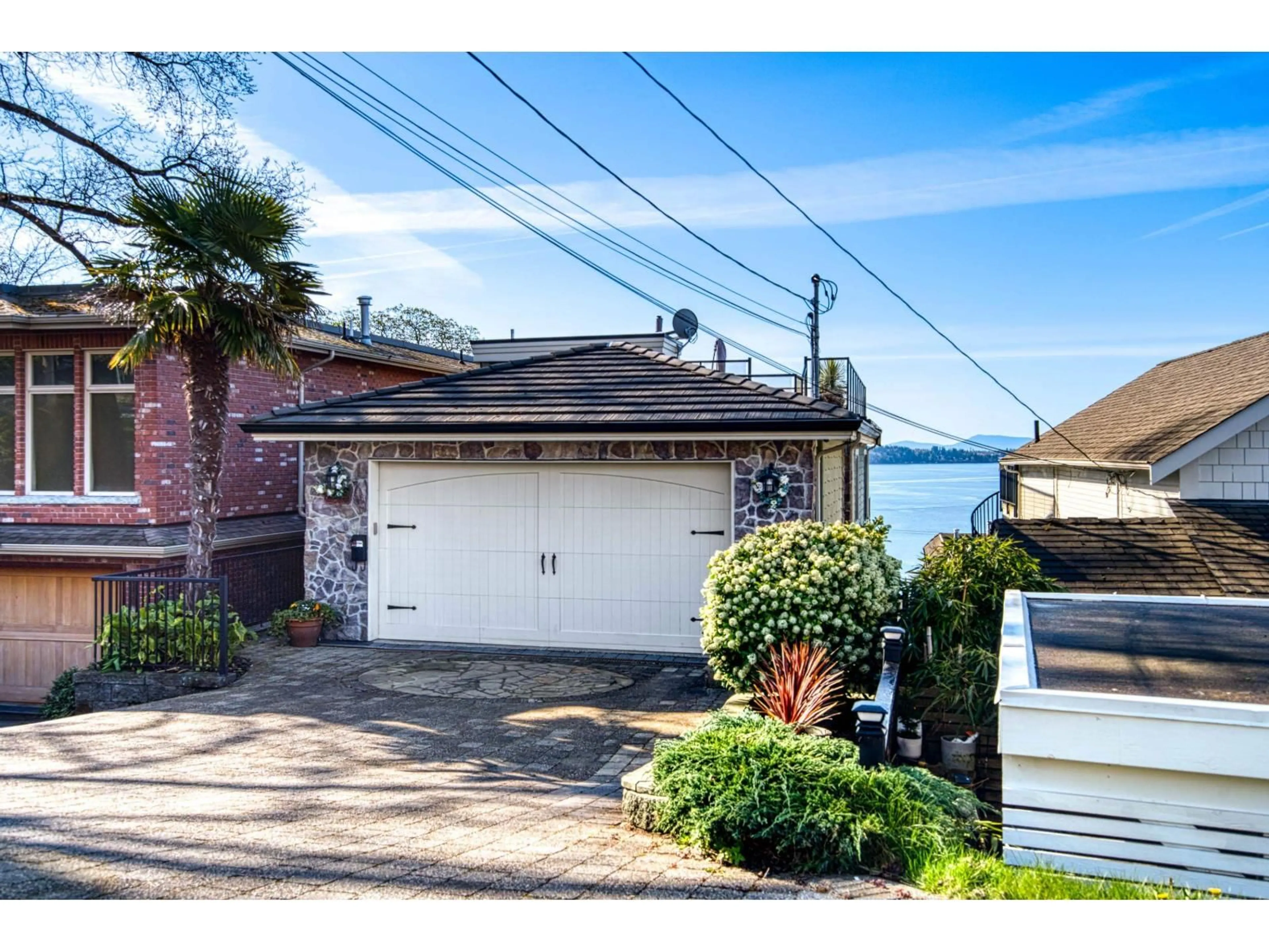 A pic from outside/outdoor area/front of a property/back of a property/a pic from drone, water/lake/river/ocean view for 15188 COLUMBIA AVENUE, White Rock British Columbia V4B1J3