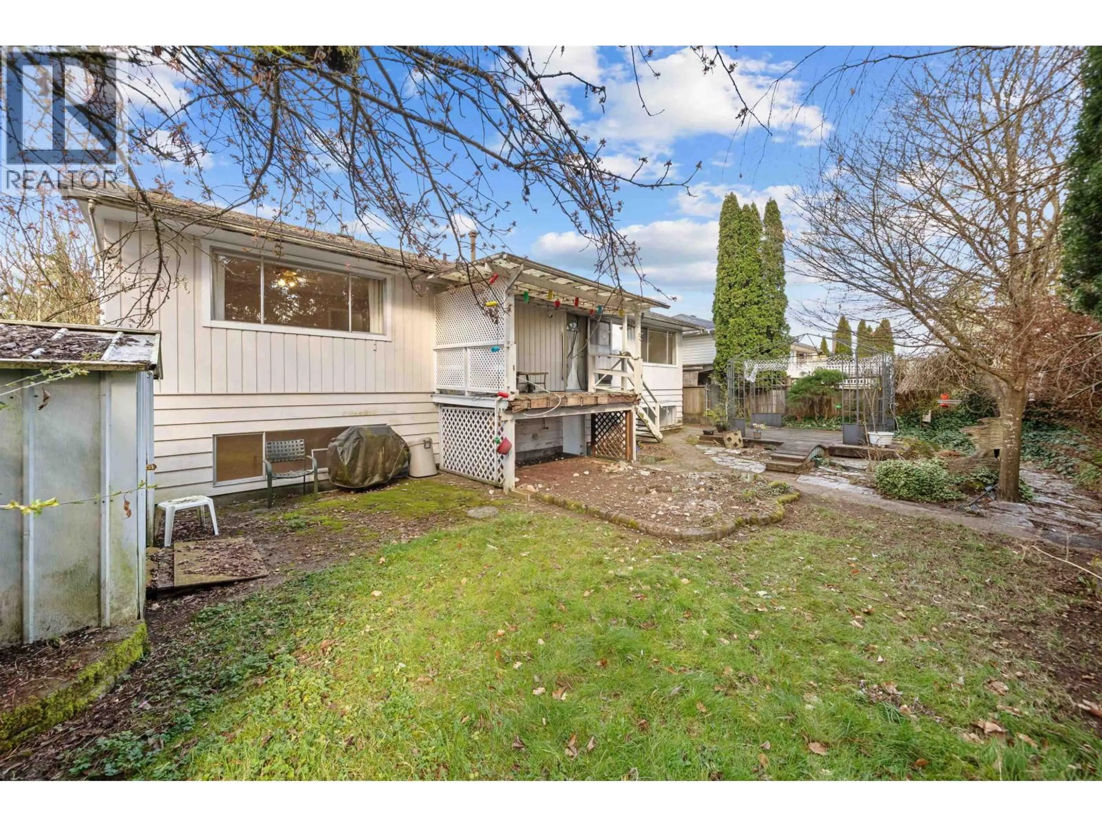 A pic from outside/outdoor area/front of a property/back of a property/a pic from drone, street for 3356 LIVERPOOL STREET, Port Coquitlam British Columbia V3B3V8