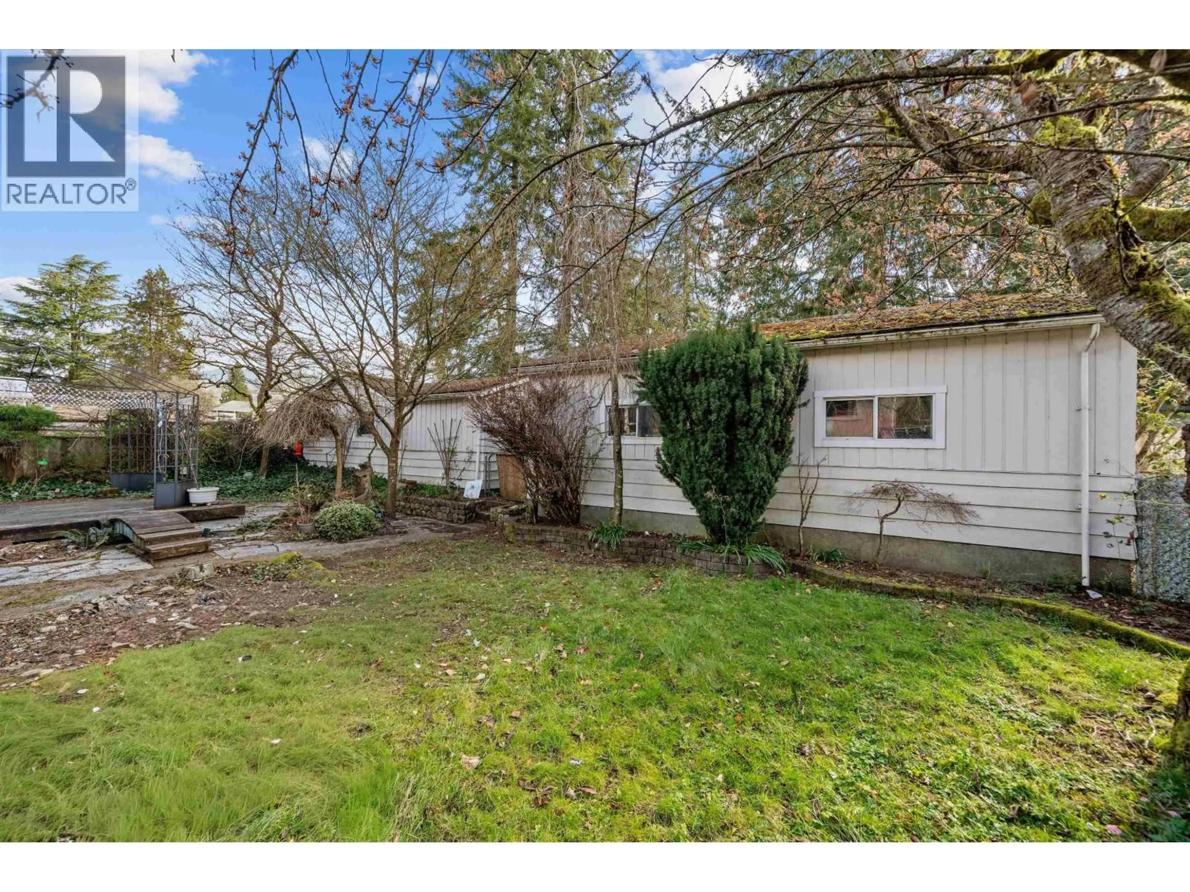 Unknown for 3356 LIVERPOOL STREET, Port Coquitlam British Columbia V3B3V8