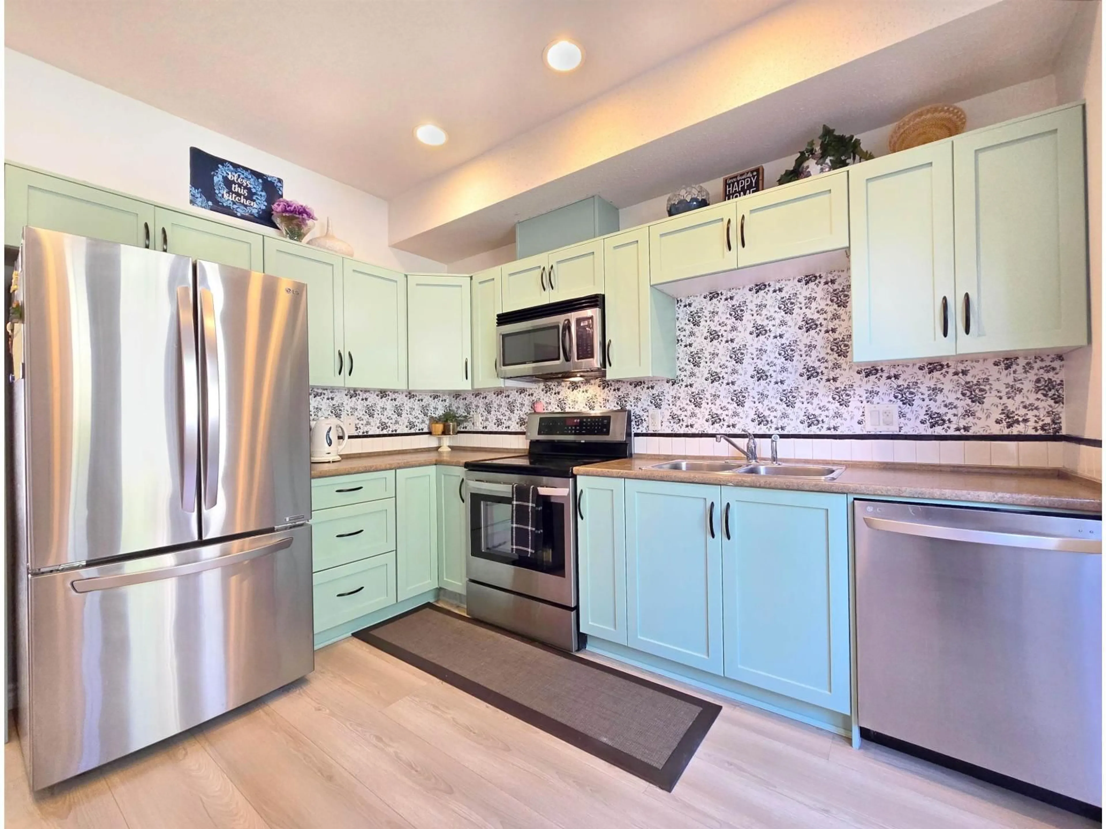 Unknown for 24 - 32501 FRASER CRESCENT, Mission British Columbia V2V1C5