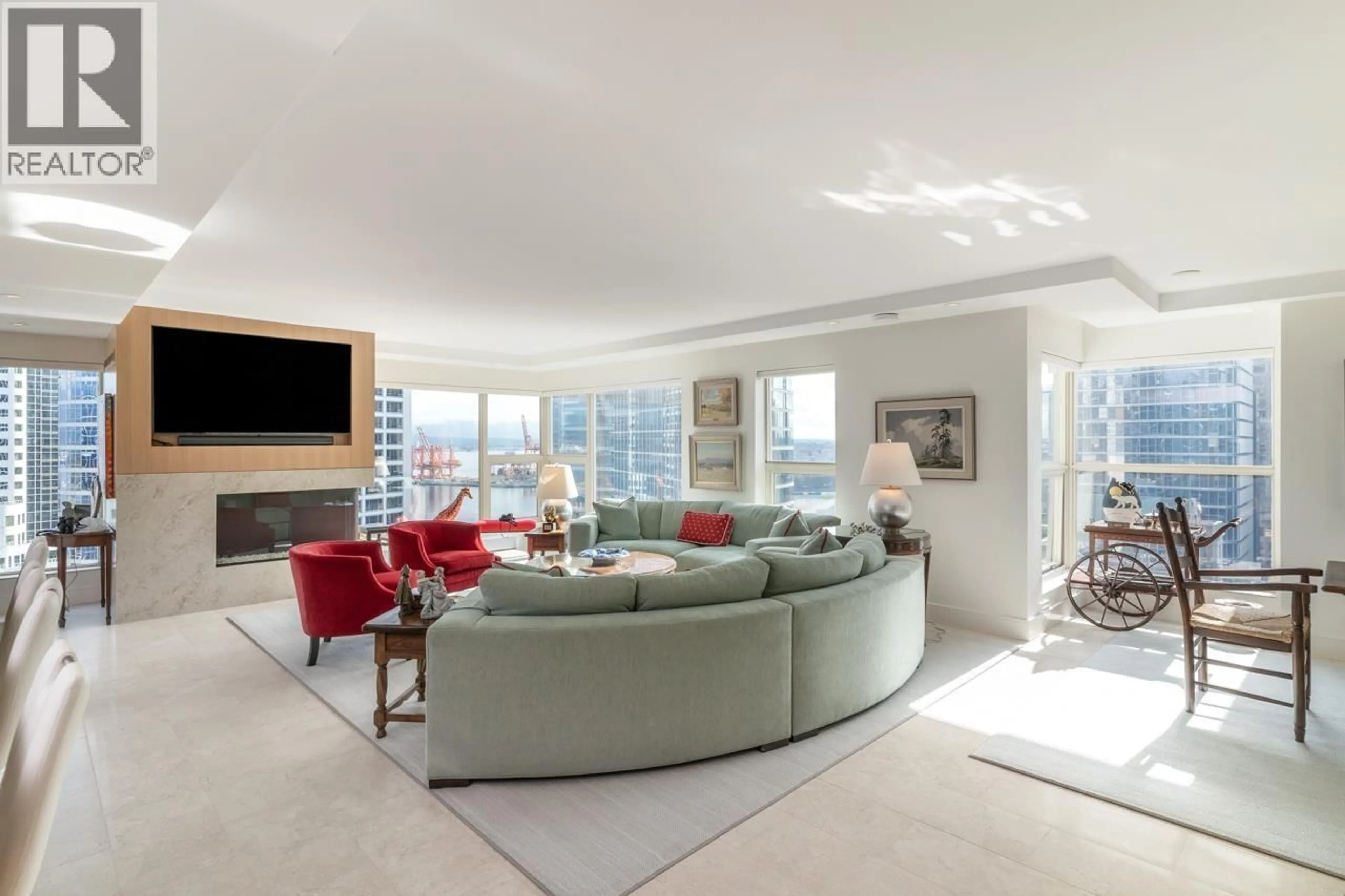 Living room with furniture, unknown for 1402 - 837 HASTINGS STREET, Vancouver British Columbia V6C3N7