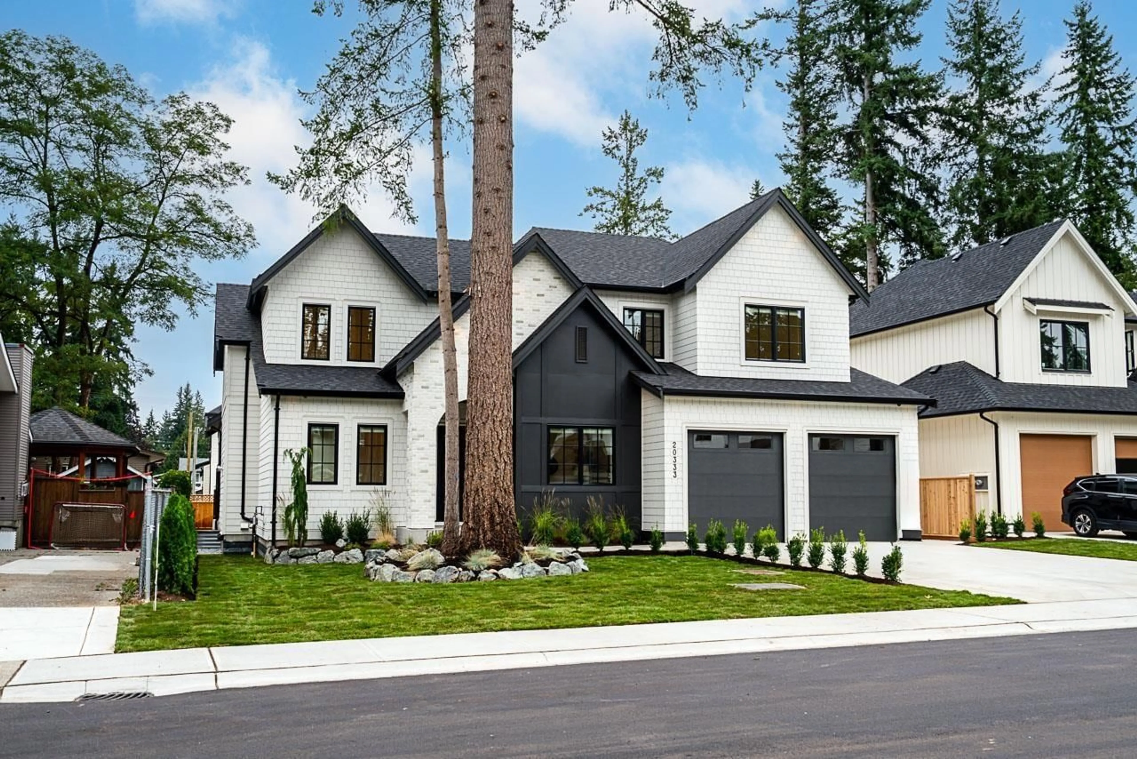 Home with brick exterior material, street for 20333 41A AVENUE, Langley British Columbia V3A2Z8