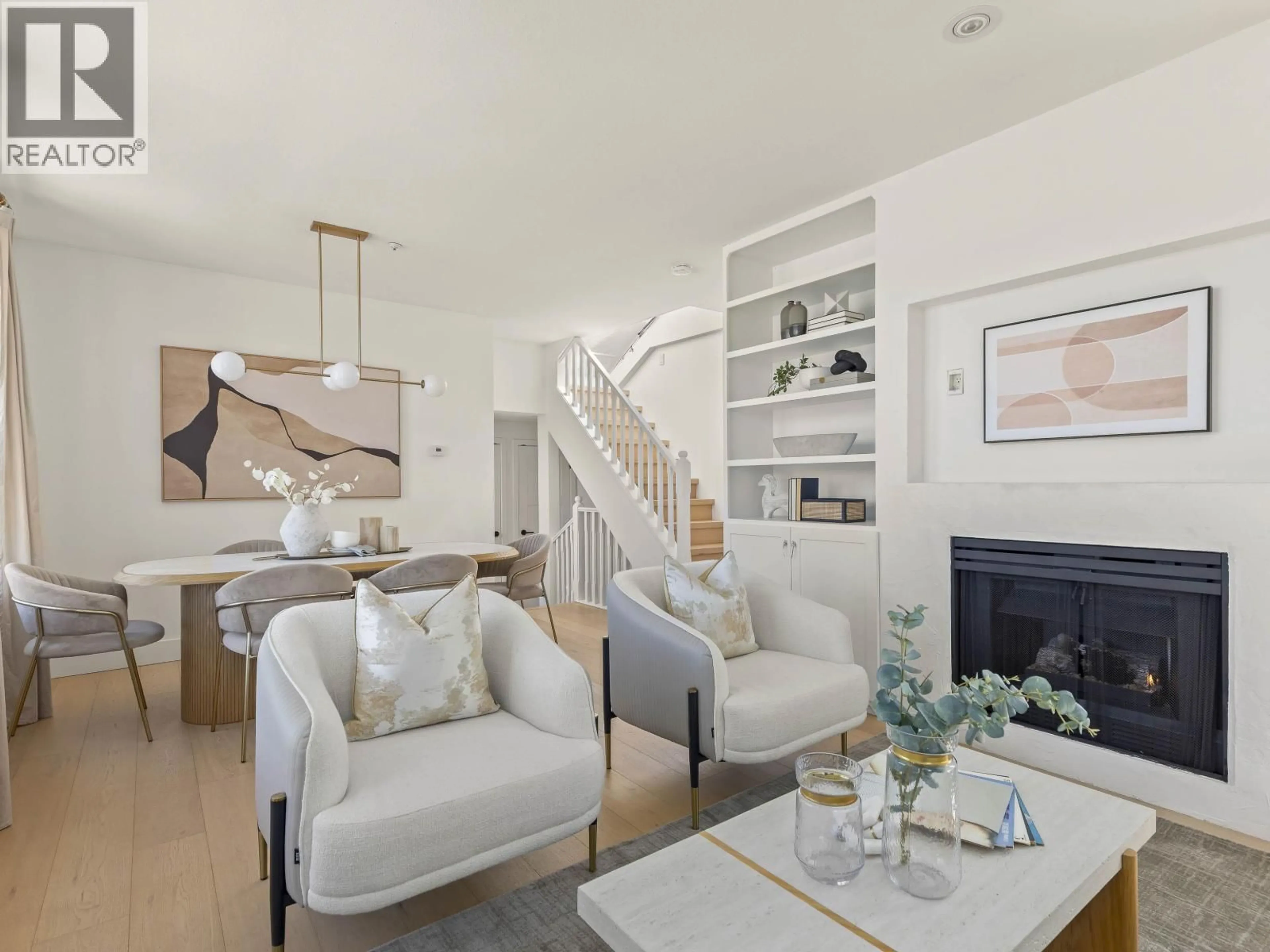 Living room with furniture, unknown for 210 - 655 7TH AVENUE, Vancouver British Columbia V5Z1B6