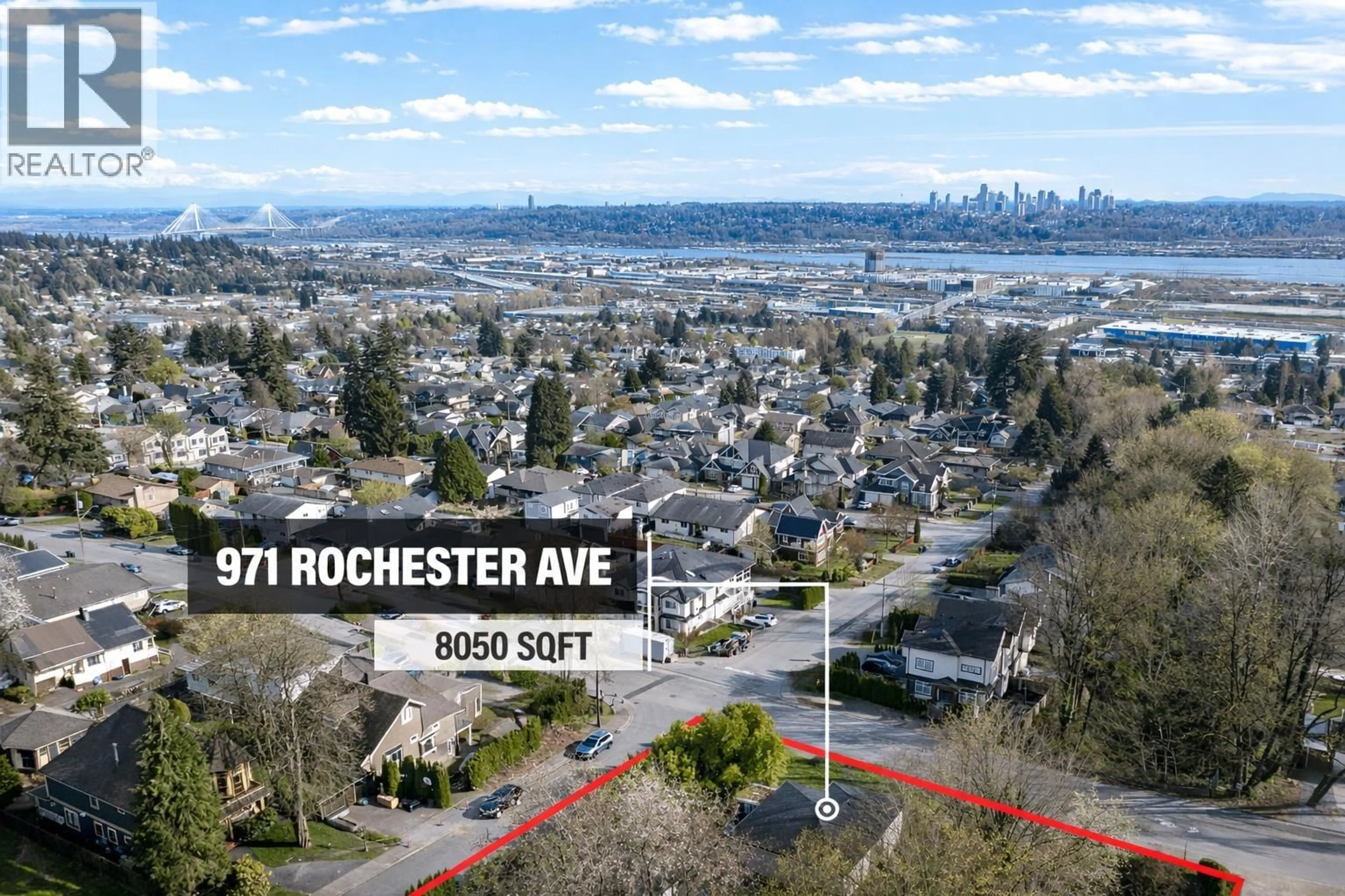 A pic from outside/outdoor area/front of a property/back of a property/a pic from drone, street for 971 ROCHESTER AVENUE, Coquitlam British Columbia V3K2W5