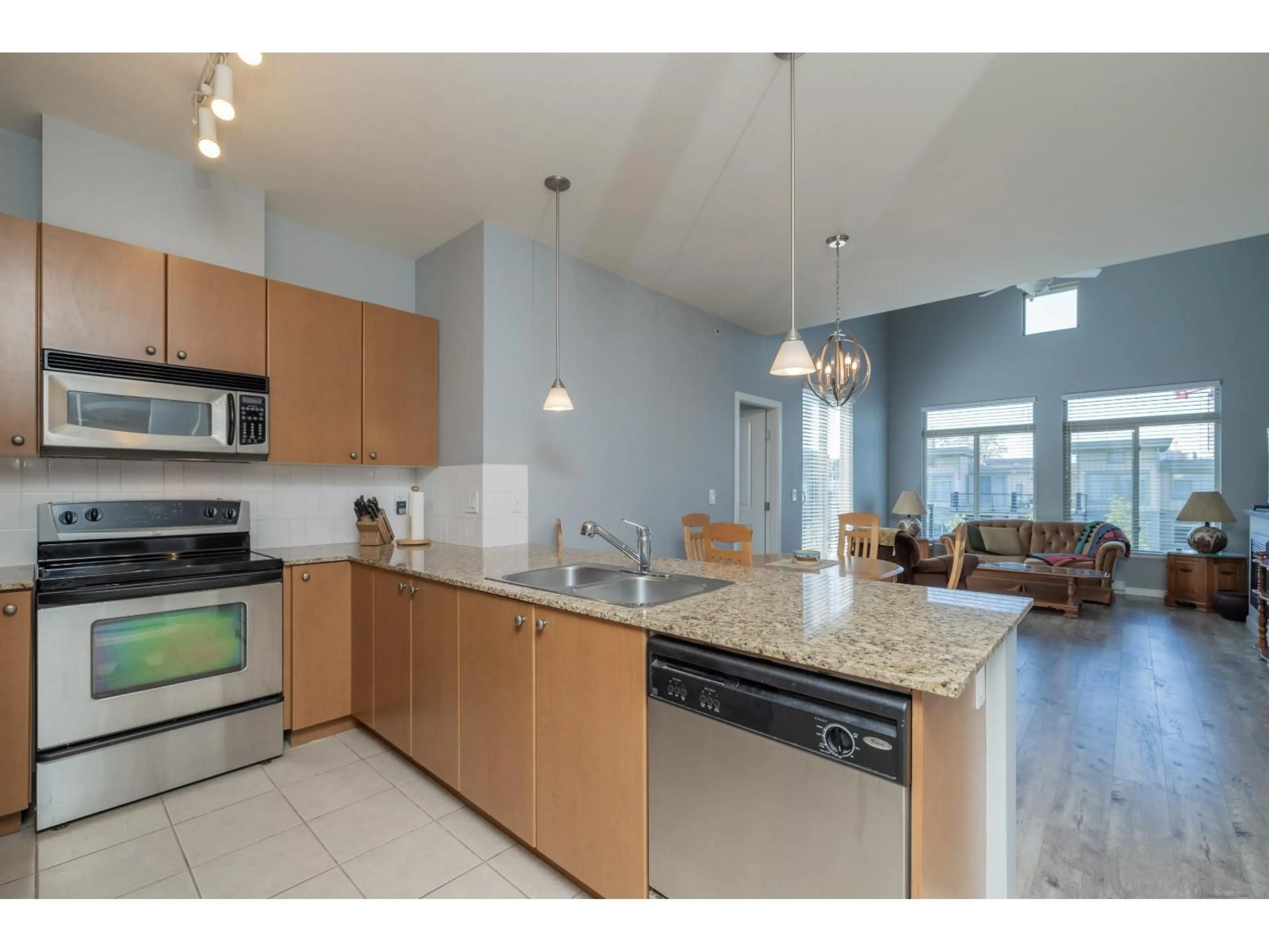 Open concept kitchen, unknown for 430 - 15380 102A AVENUE, Surrey British Columbia V3R0B3