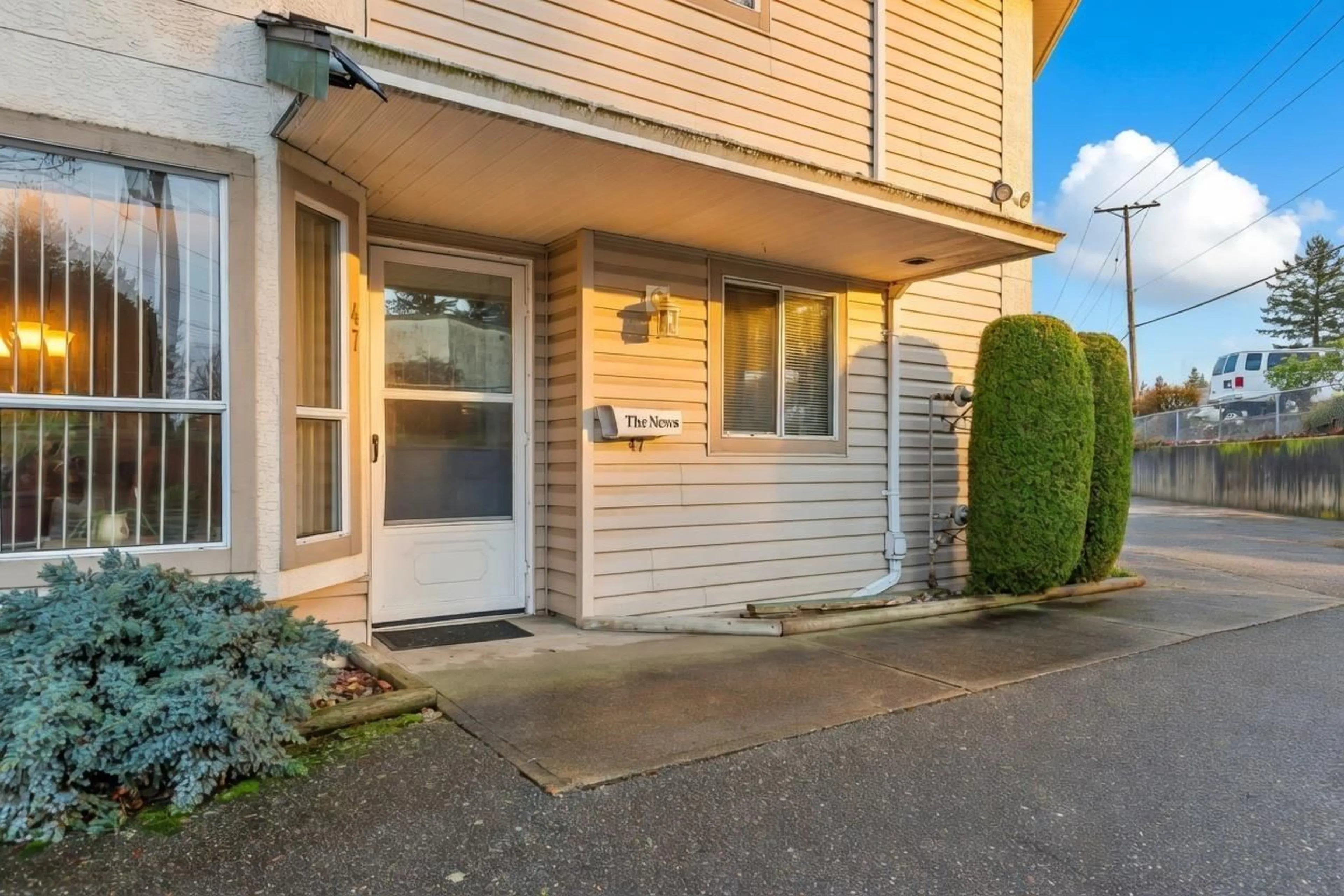 Patio, street for 47 - 3380 GLADWIN ROAD, Abbotsford British Columbia V2S7G1