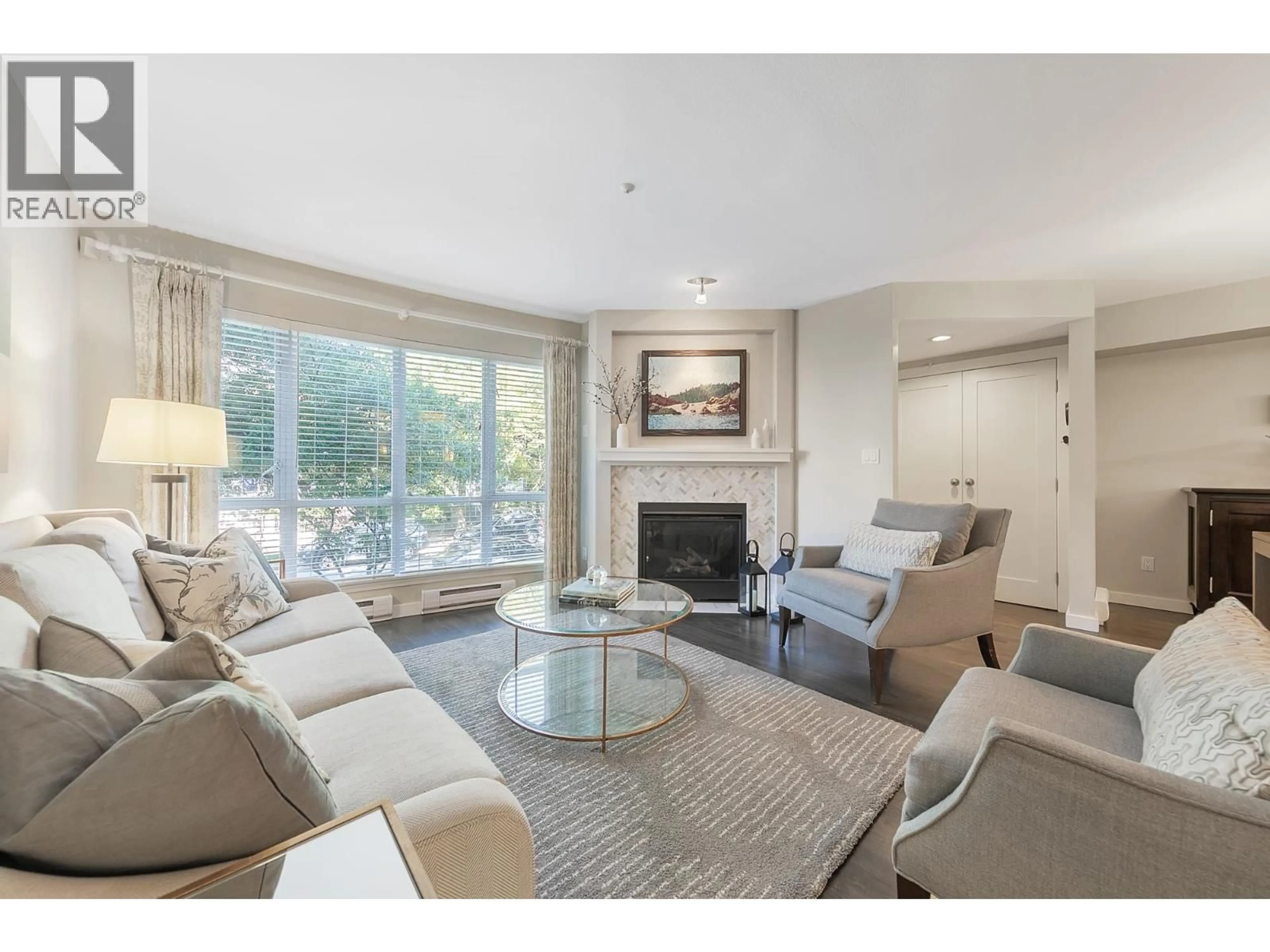 Living room with furniture, unknown for 796 15TH AVENUE, Vancouver British Columbia V5Z1R5