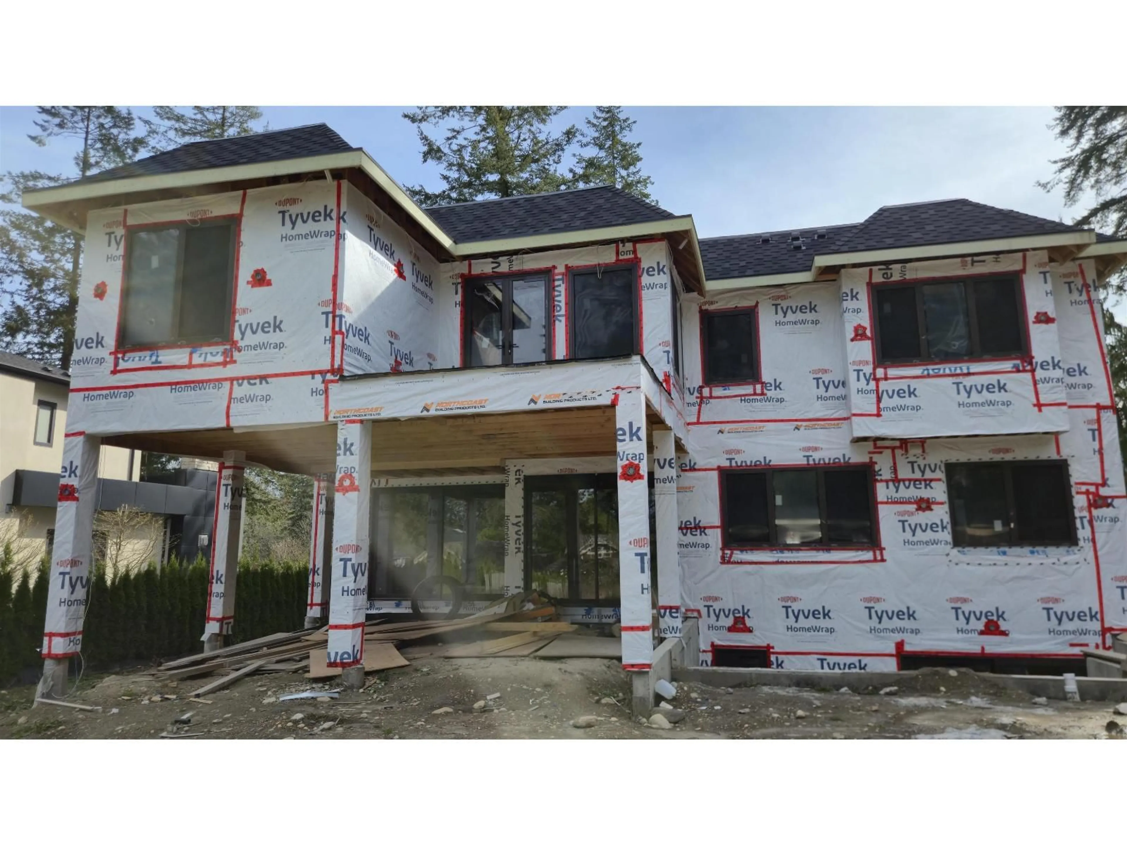 Home with vinyl exterior material, building for 2543 141 STREET, Surrey British Columbia V4P2E5