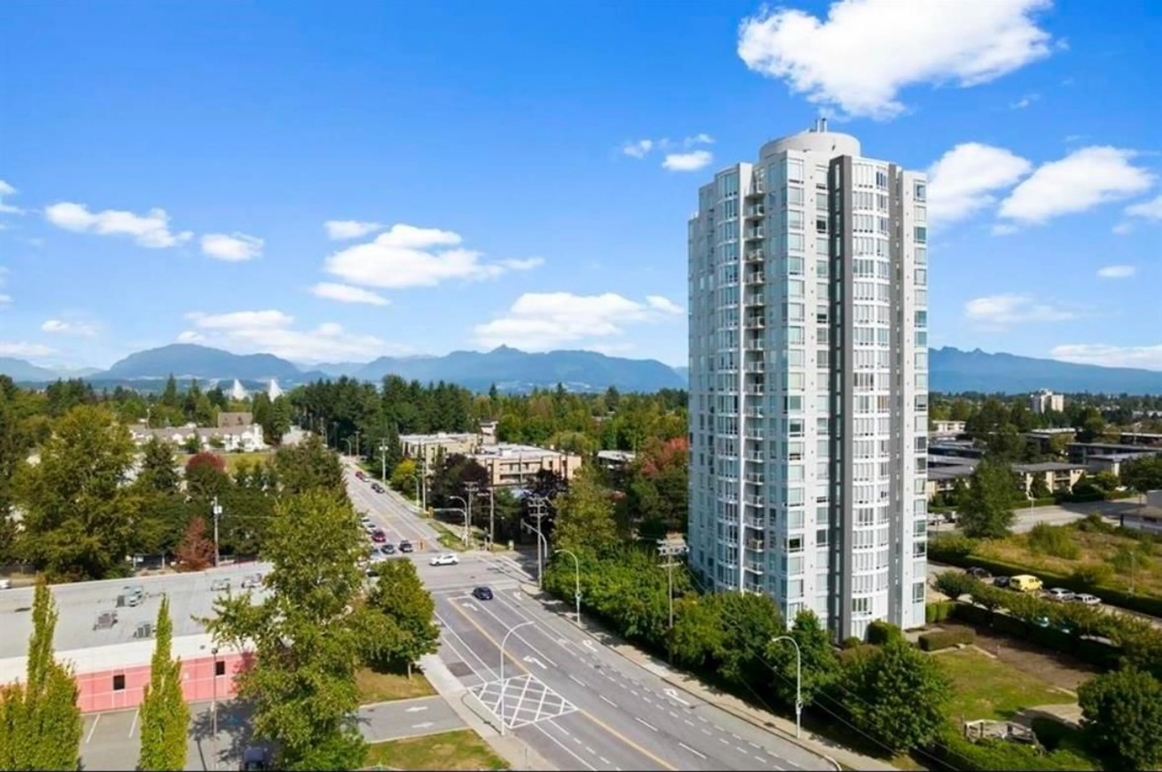 A pic from outside/outdoor area/front of a property/back of a property/a pic from drone, city buildings view from balcony for PH4 - 14820 104 AVENUE, Surrey British Columbia V3R0V9