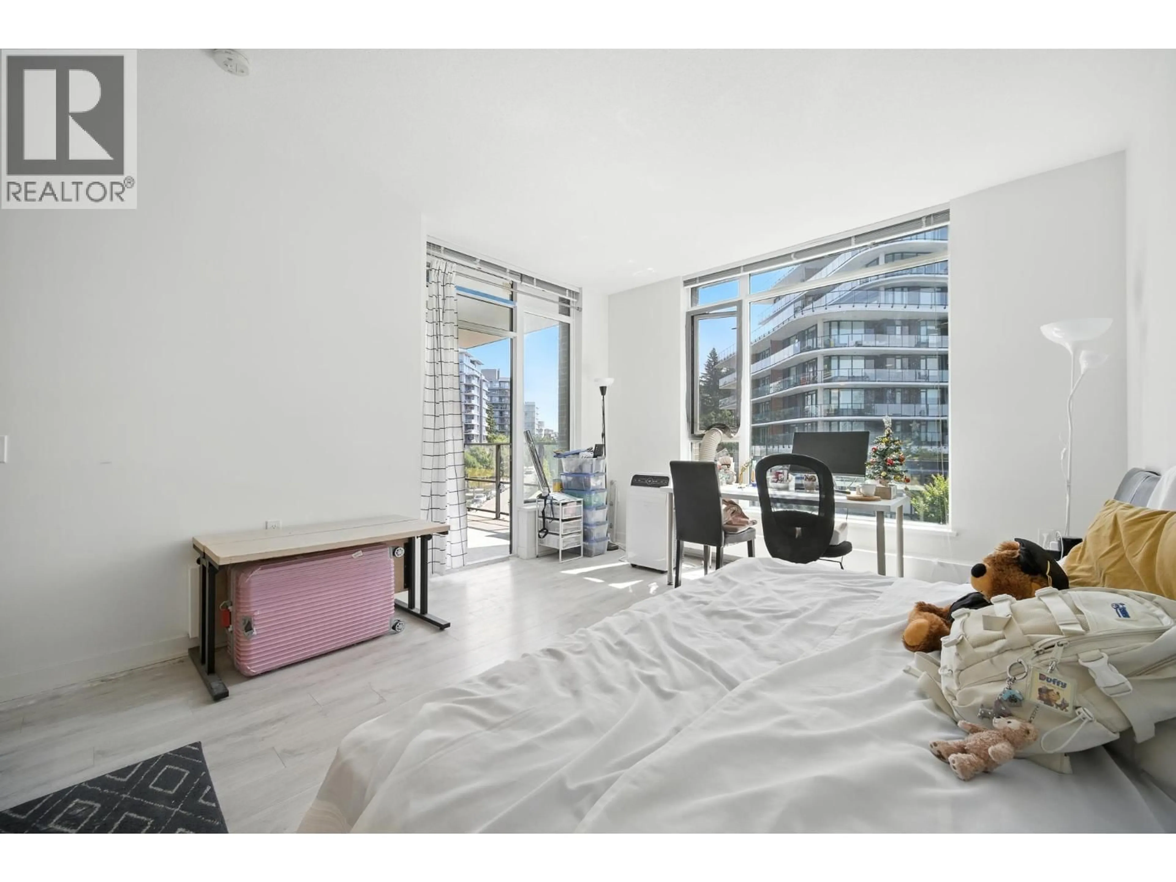 A pic of a room for 418 - 8850 UNIVERSITY CRESCENT, Burnaby British Columbia V5A0C8