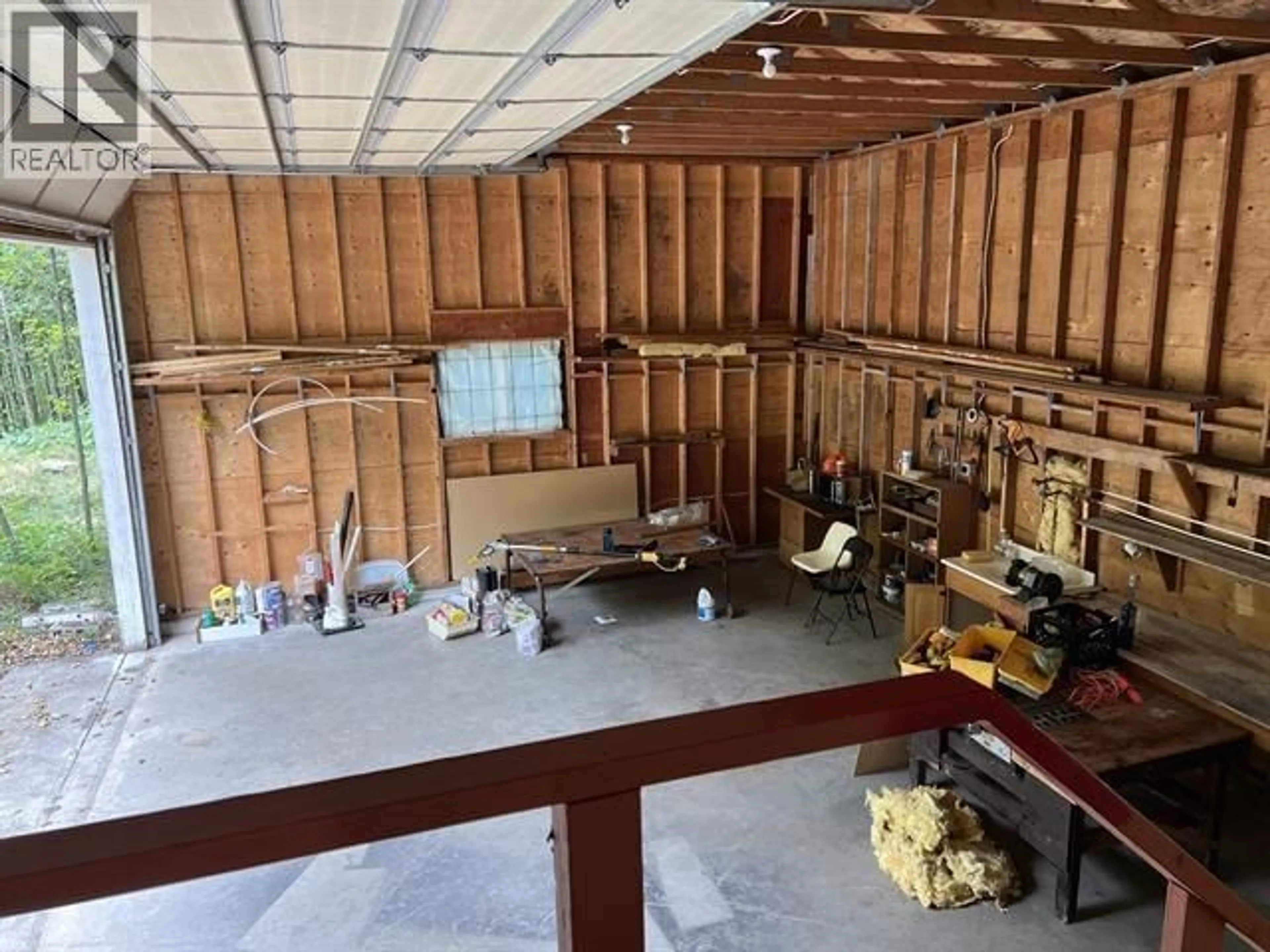 A pic of a room for 12063 287TH STREET, Maple Ridge British Columbia V2W1M1