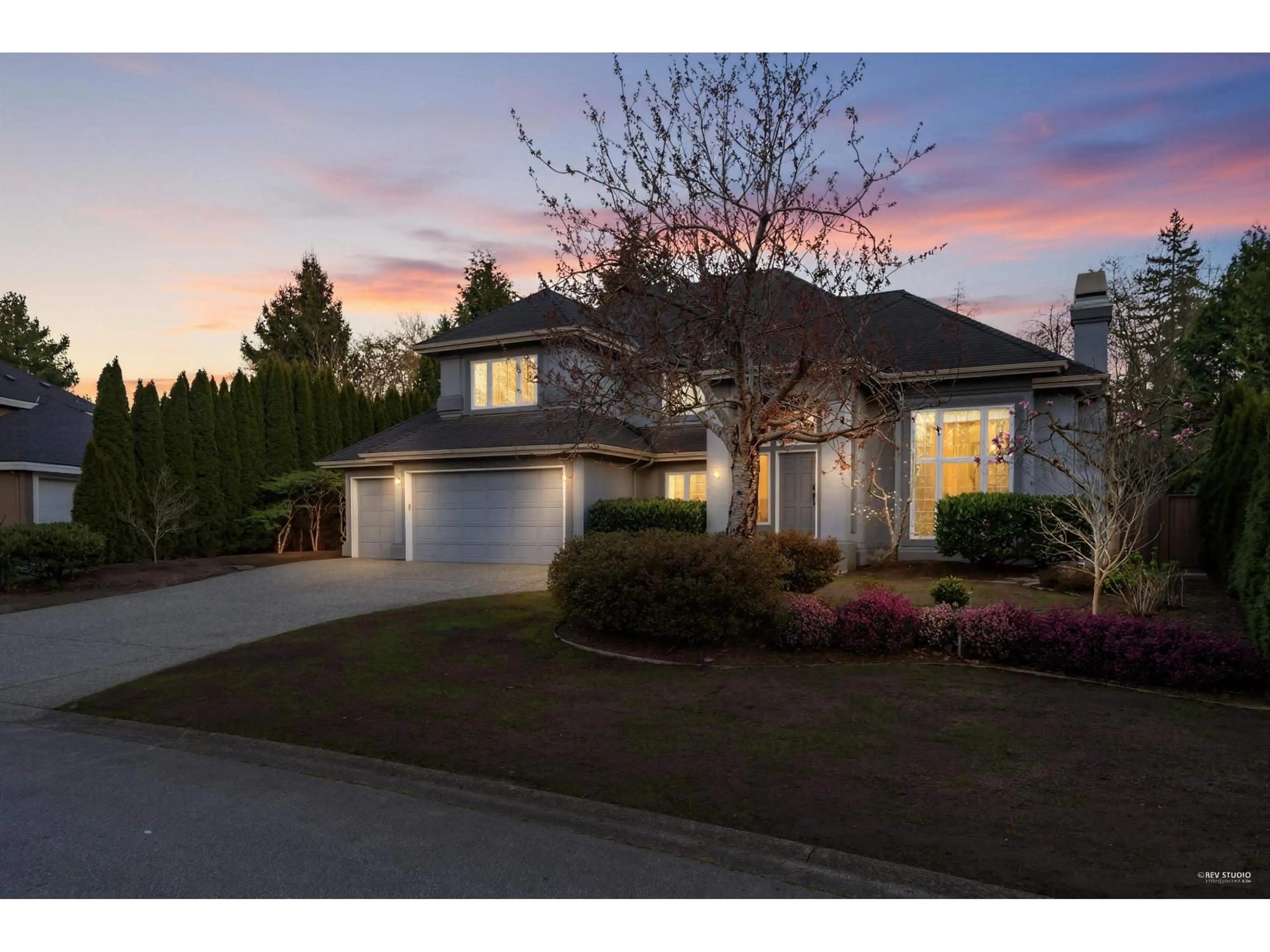 Unknown for 13572 22A AVENUE, Surrey British Columbia V4A9V2