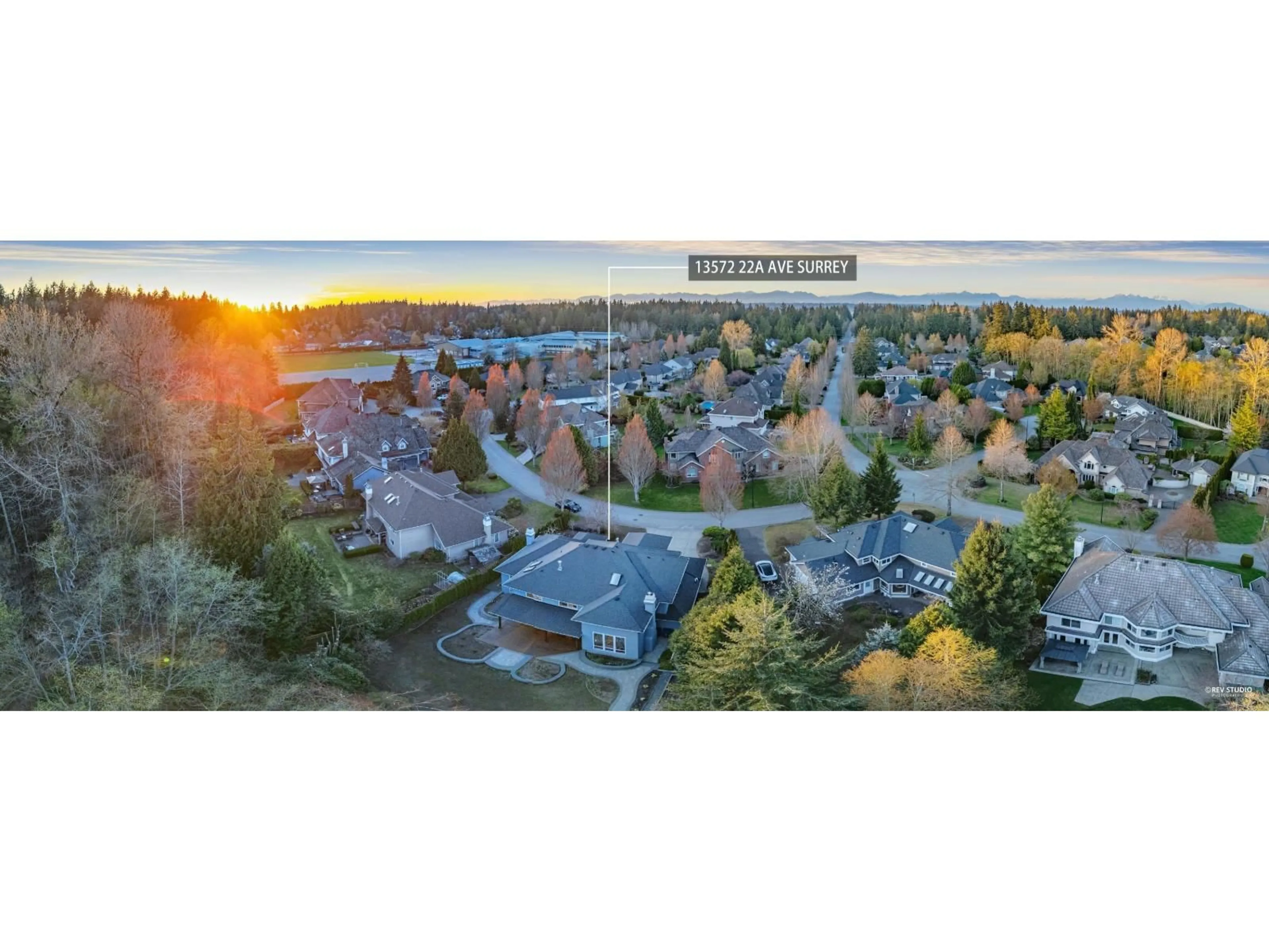 A pic from outside/outdoor area/front of a property/back of a property/a pic from drone, street for 13572 22A AVENUE, Surrey British Columbia V4A9V2