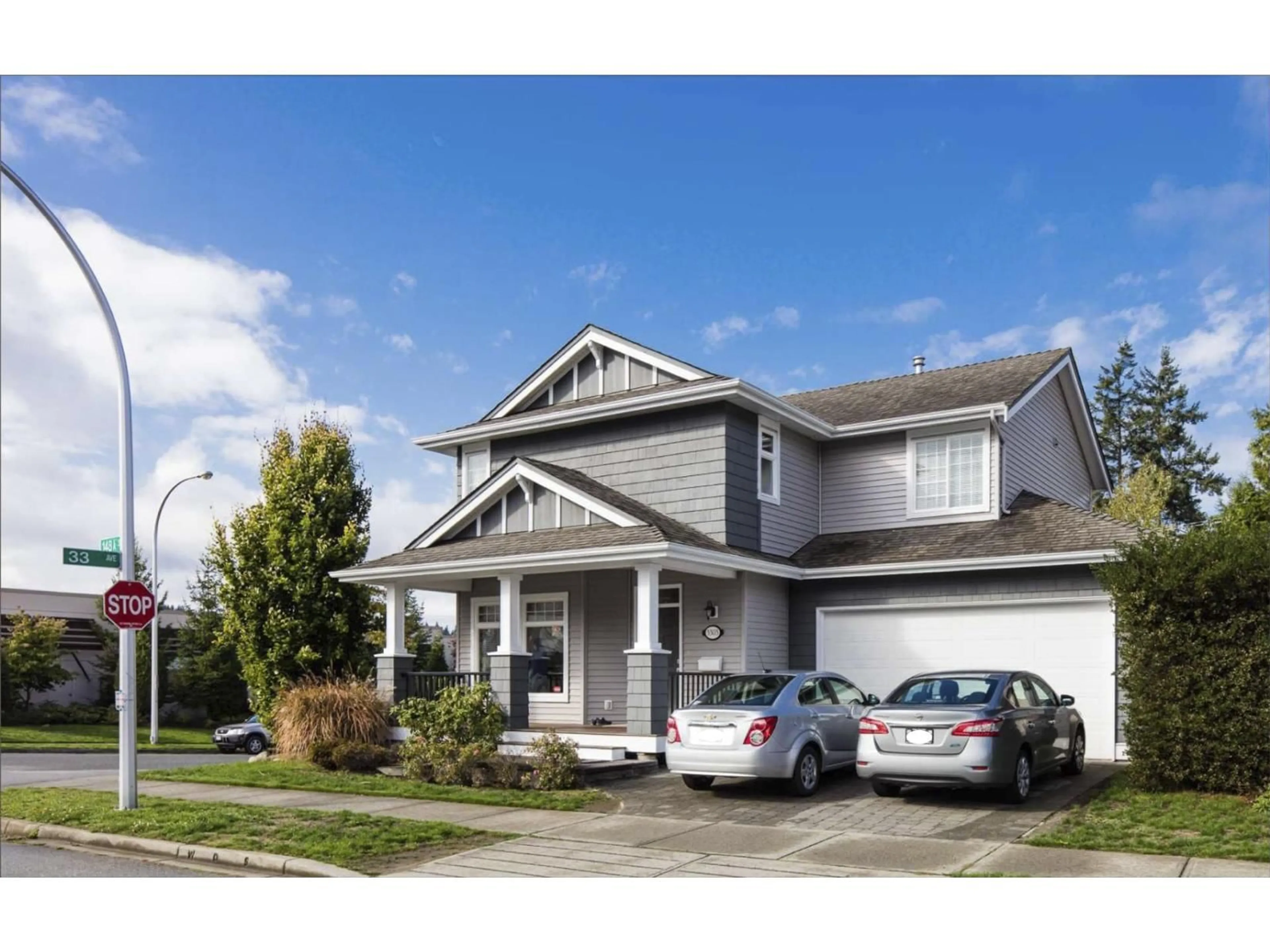 Home with vinyl exterior material, street for 3303 148A STREET, Surrey British Columbia V4P3R2