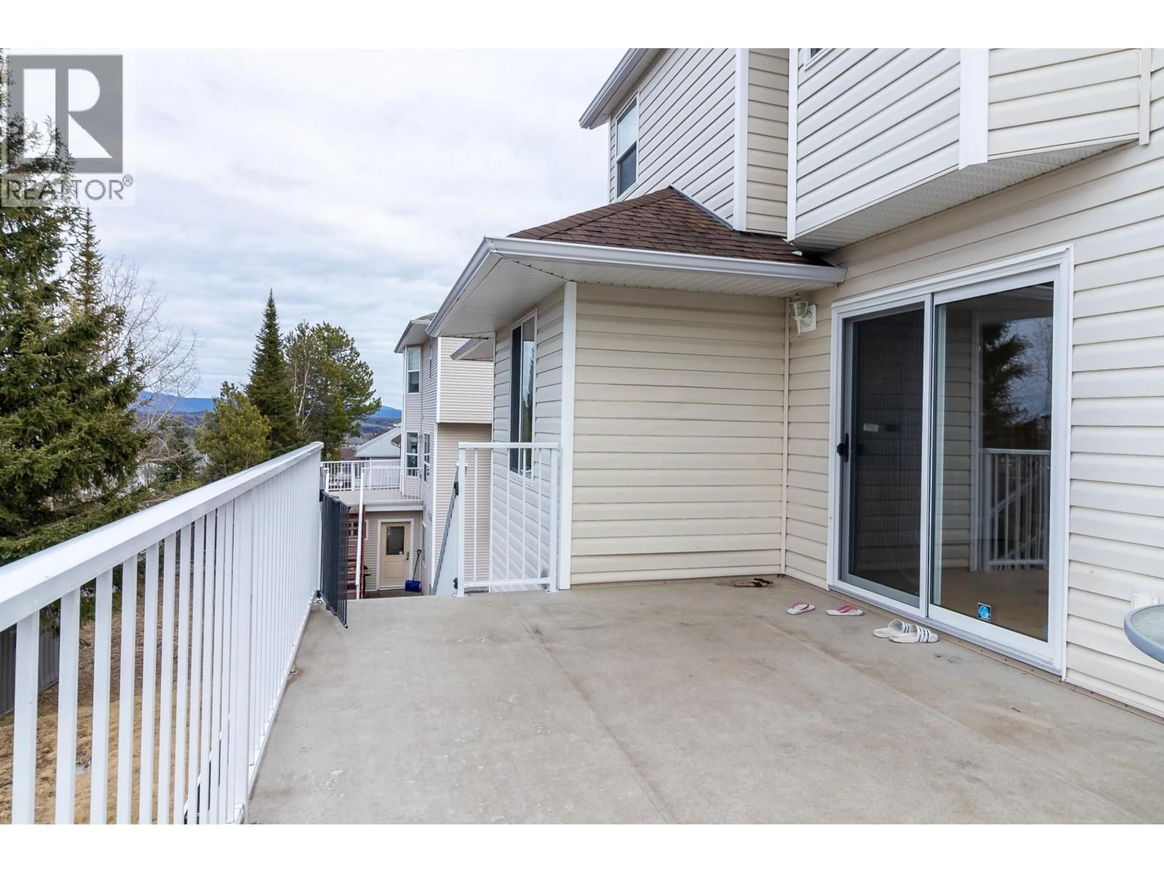 Patio, water/lake/river/ocean view for 3259 VISTA VIEW ROAD, Prince George British Columbia V2N6R7