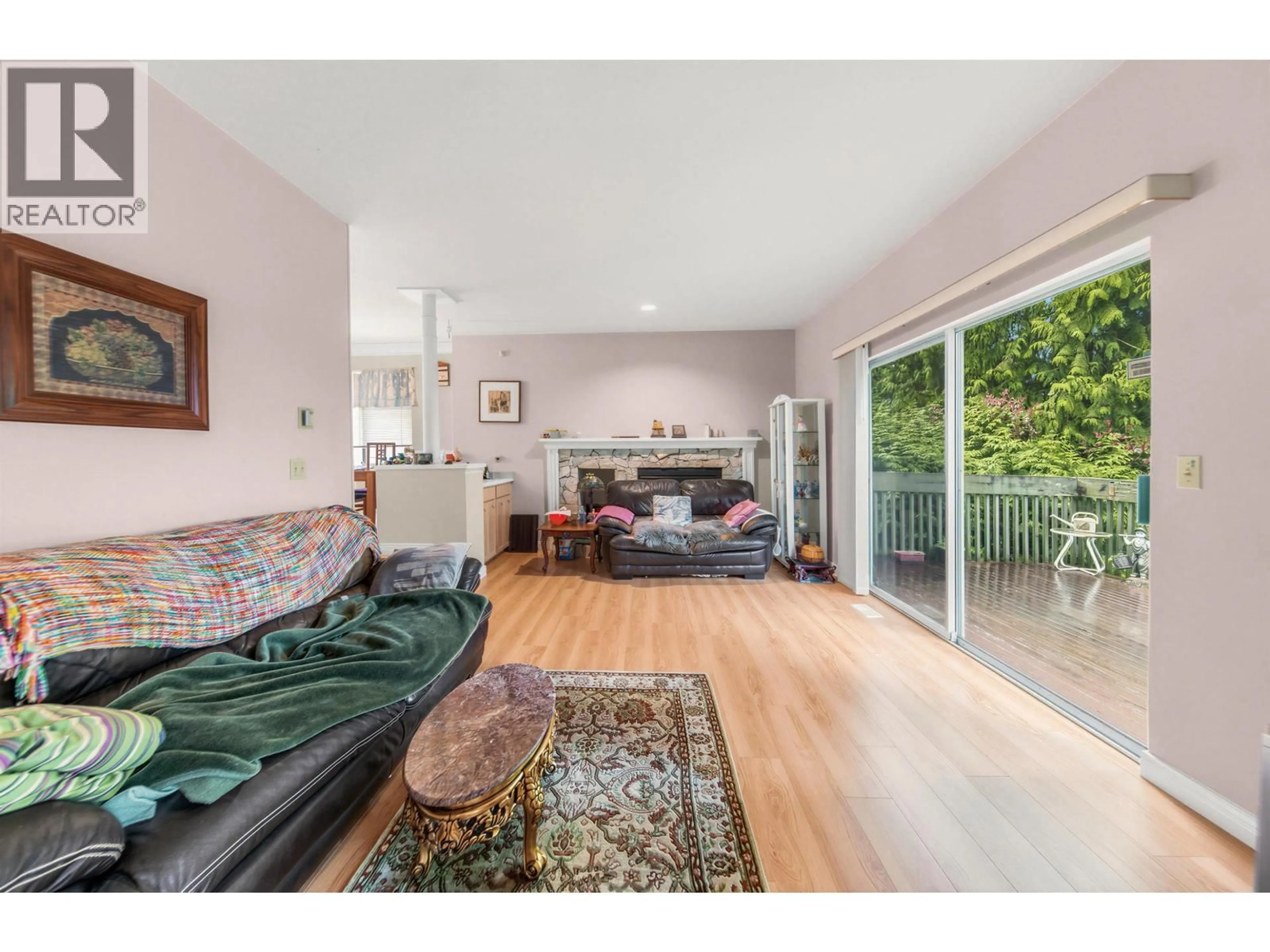 Living room with furniture, unknown for 2974 DELAHAYE DRIVE, Coquitlam British Columbia V3B6Z3