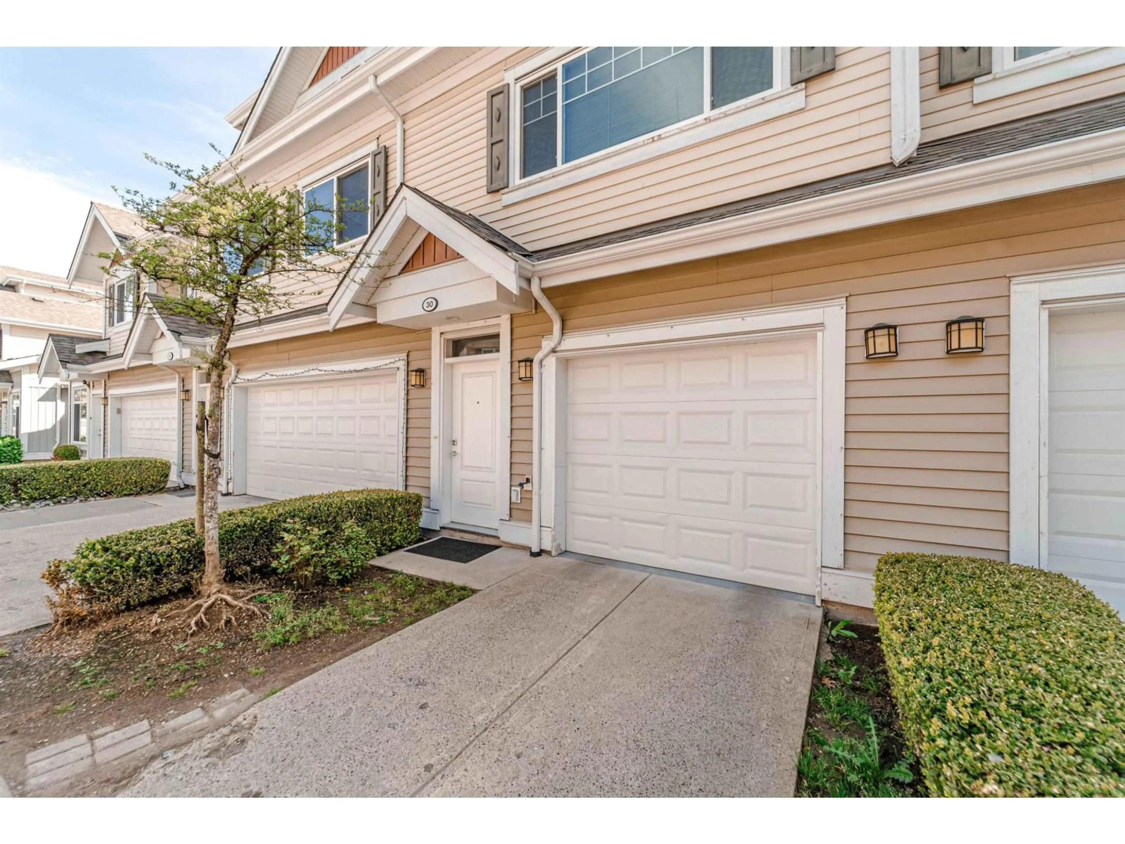 Unknown for 30 - 30748 CARDINAL AVENUE, Abbotsford British Columbia V2T5P5