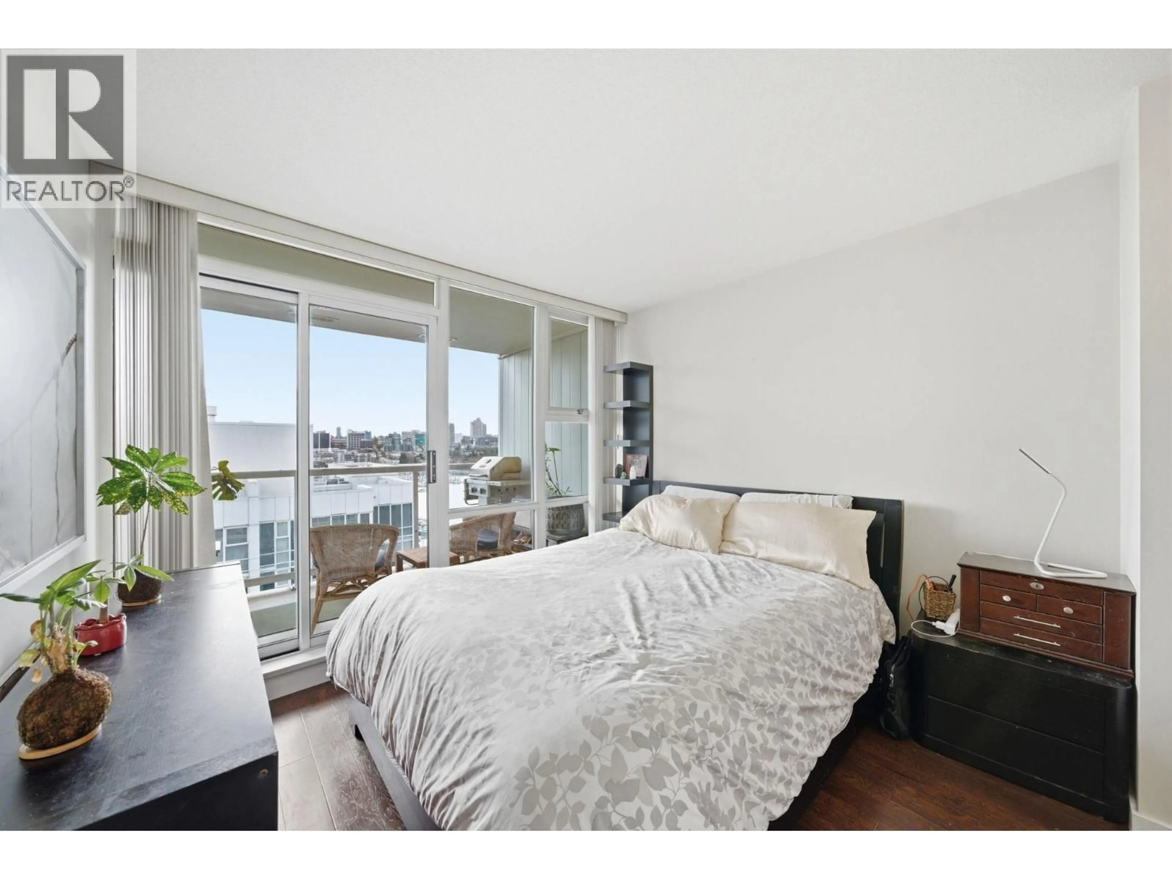 A pic of a room for 1808 - 193 AQUARIUS MEWS, Vancouver British Columbia V6Z2Z2